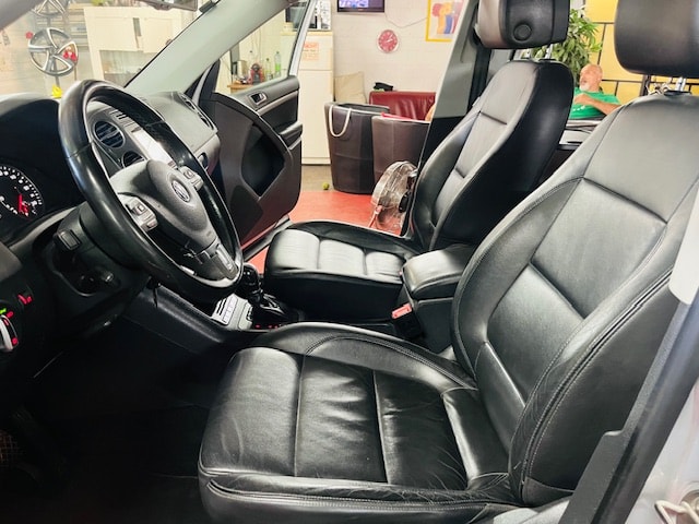 VW Tiguan 2.0 TSI Sport&Style 4Motion DSG-image-12