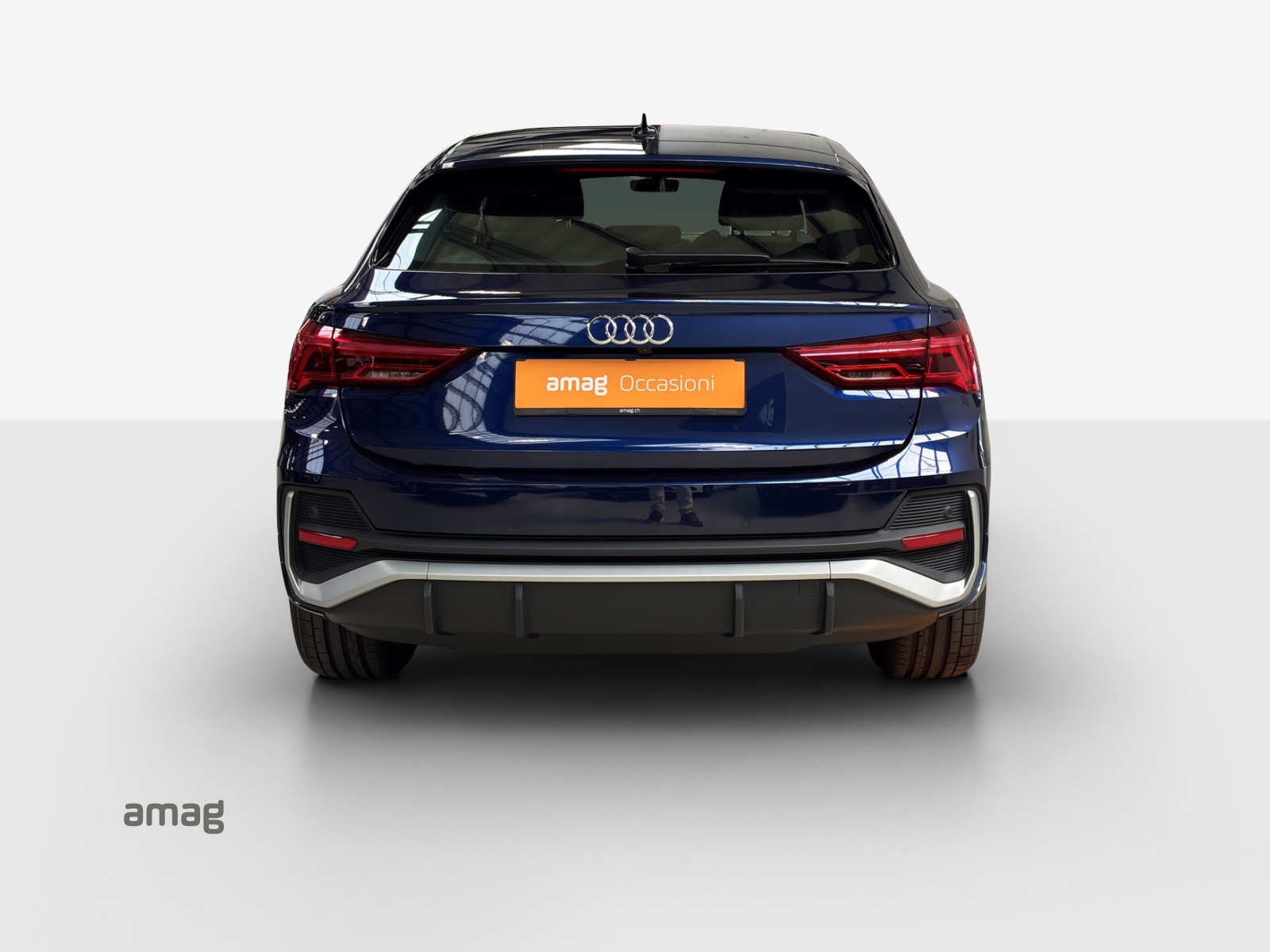 AUDI Q3 Sportback 35 TFSI S line Attraction S-tronic-showroom-element-3