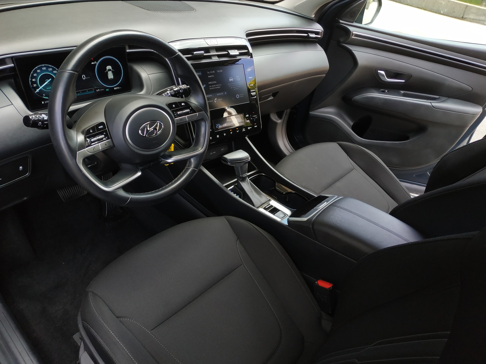 HYUNDAI Tucson 1.6 CRDI 48V Origo 4WD DCT-image-9