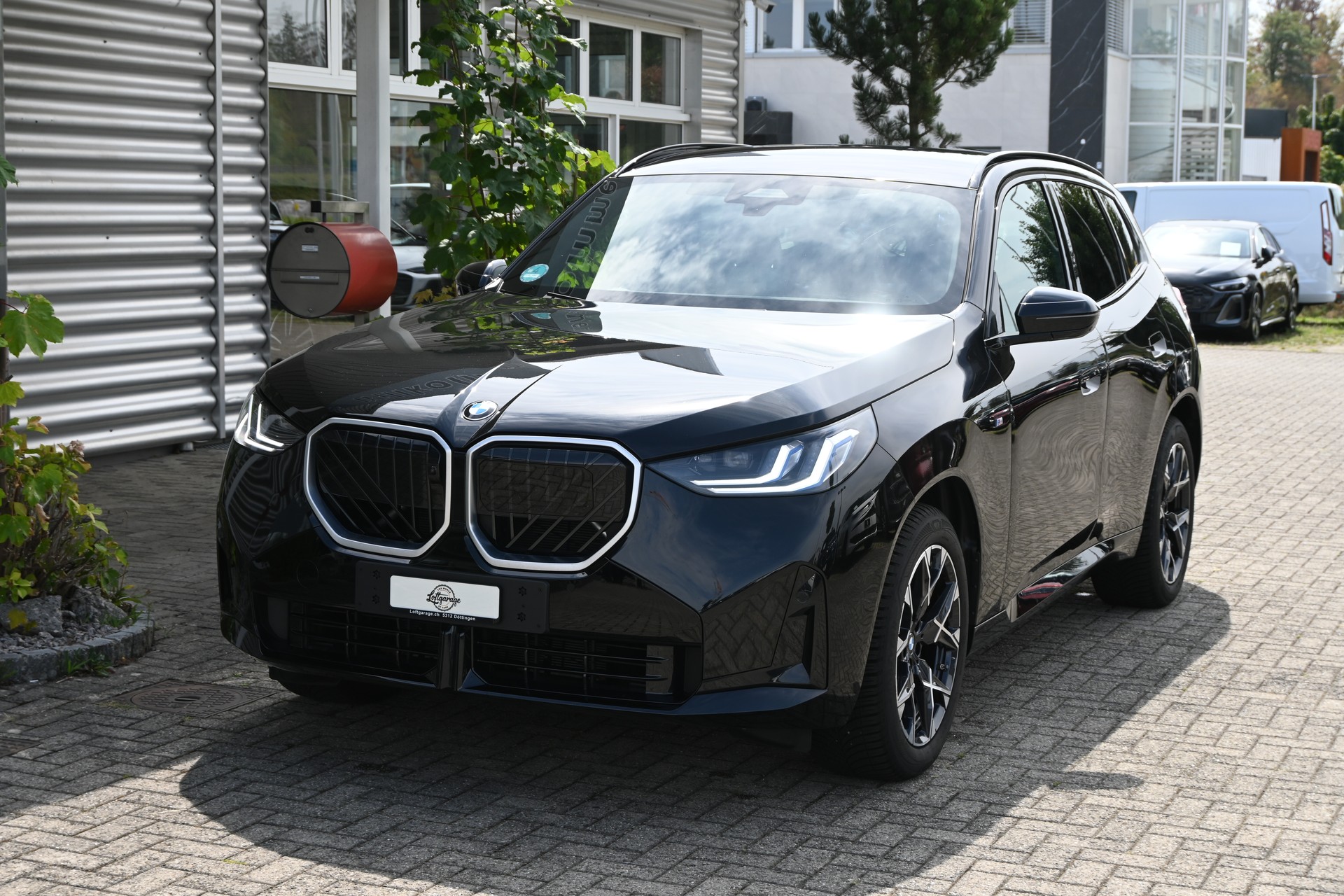 BMW X3 xDrive 20i 48V M Sport + AHK 2400kg-showroom-element-1