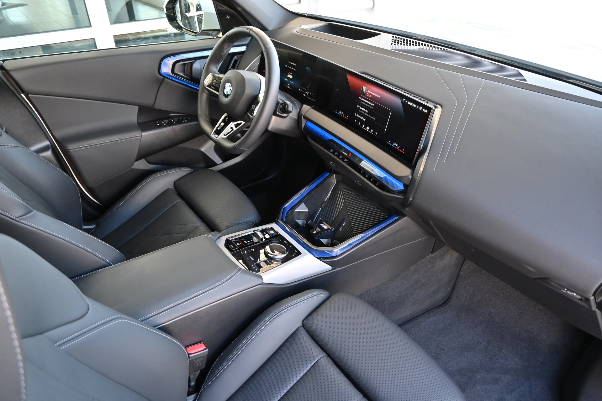 BMW X3 xDrive 20i 48V M Sport + AHK 2400kg-image-12