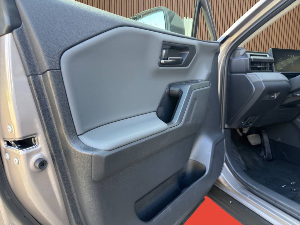 TOYOTA RAV-4 2.5 HEV Trend 4WD-image-20