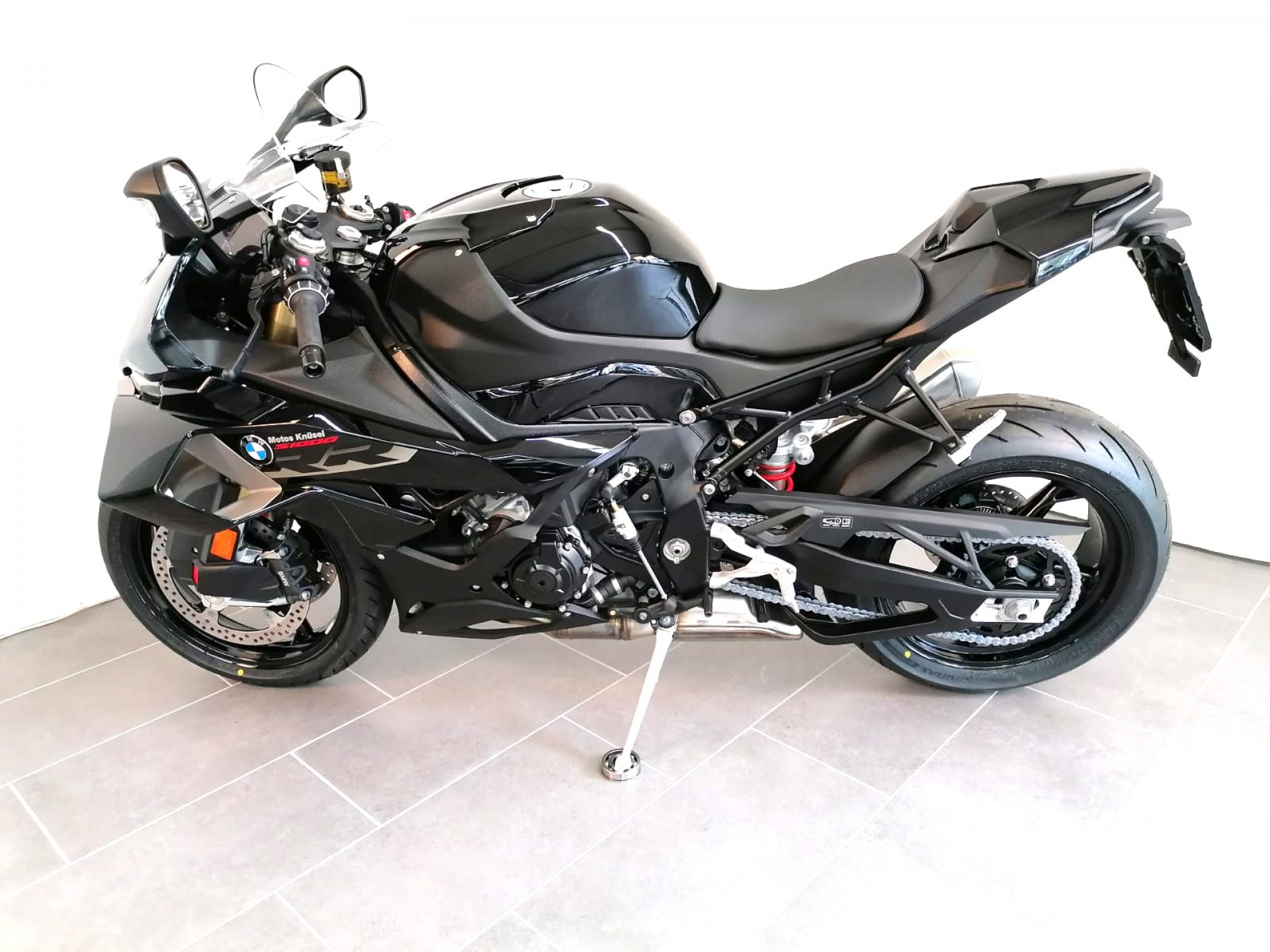 BMW S 1000 RR-showroom-element-3