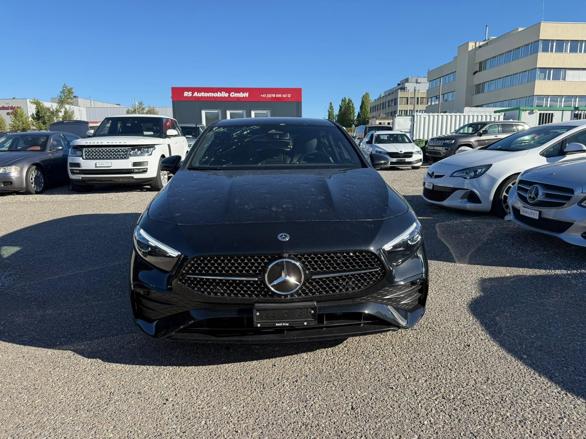 MERCEDES-BENZ A 220 AMG Line 4m-showroom-element-1
