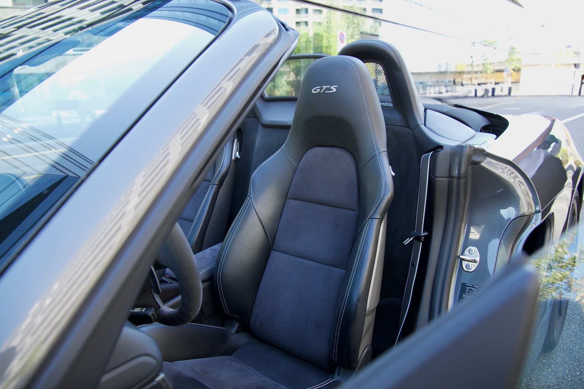 PORSCHE 3.4 GTS PDK-image-16