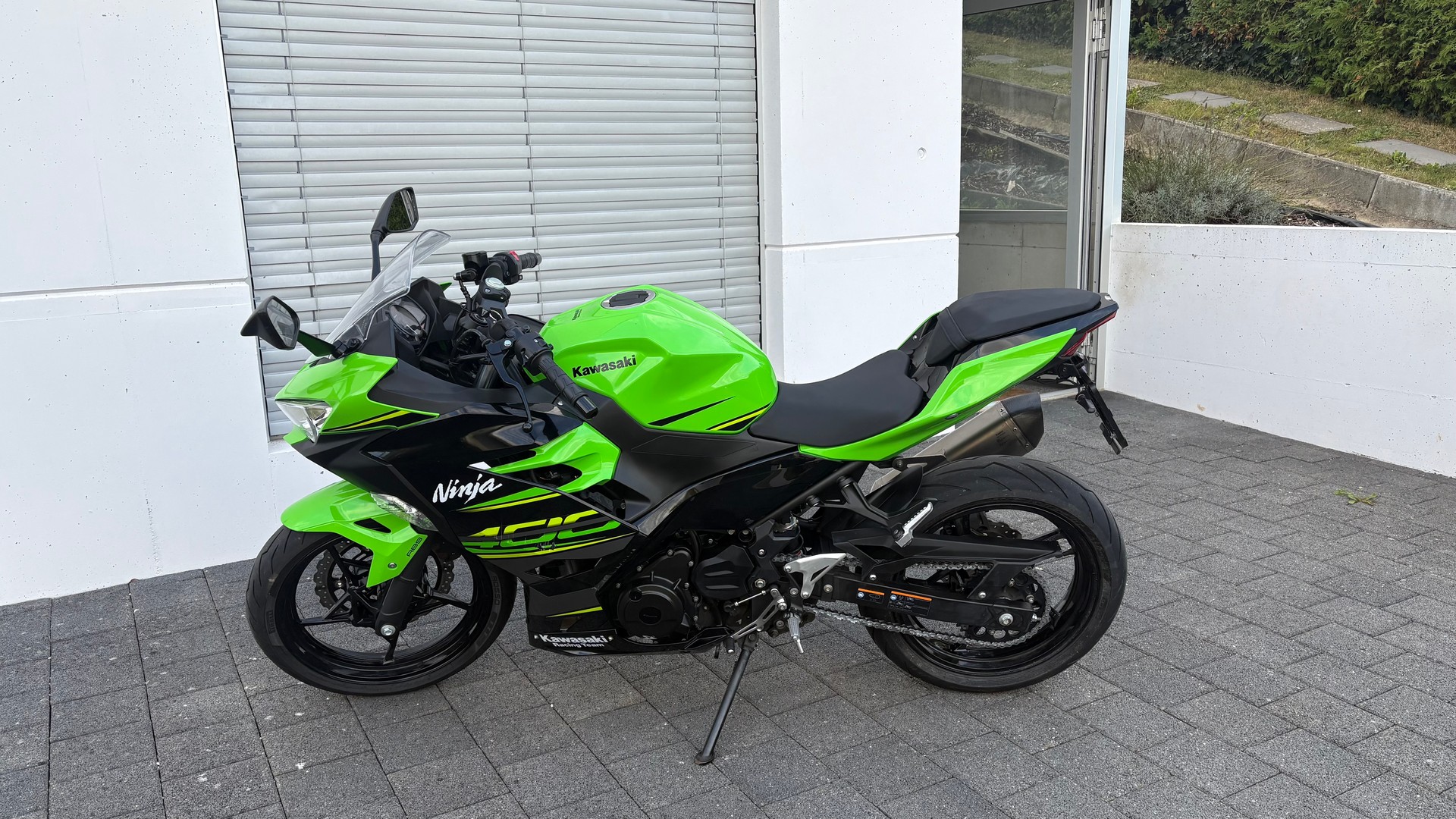 KAWASAKI Ninja 400 KRT ABS-image-8