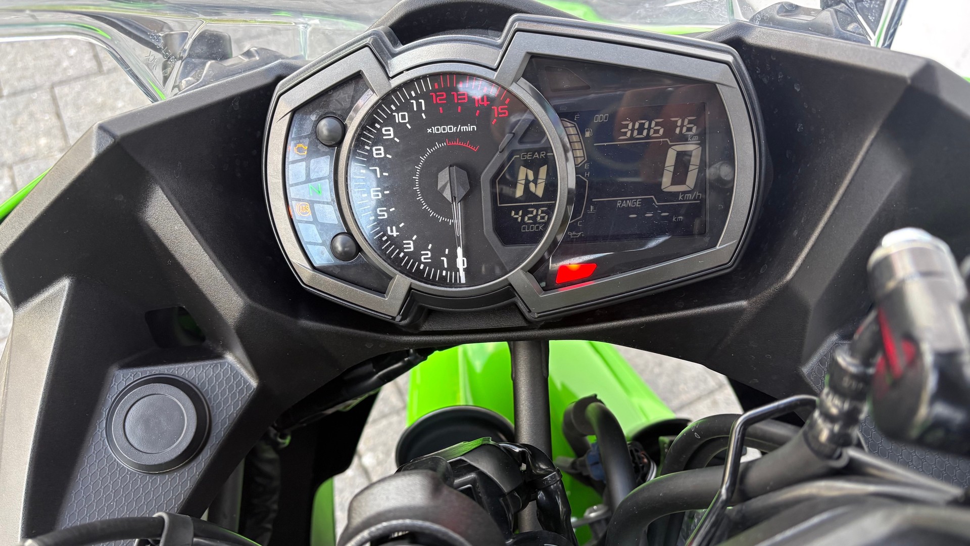 KAWASAKI Ninja 400 KRT ABS-image-1