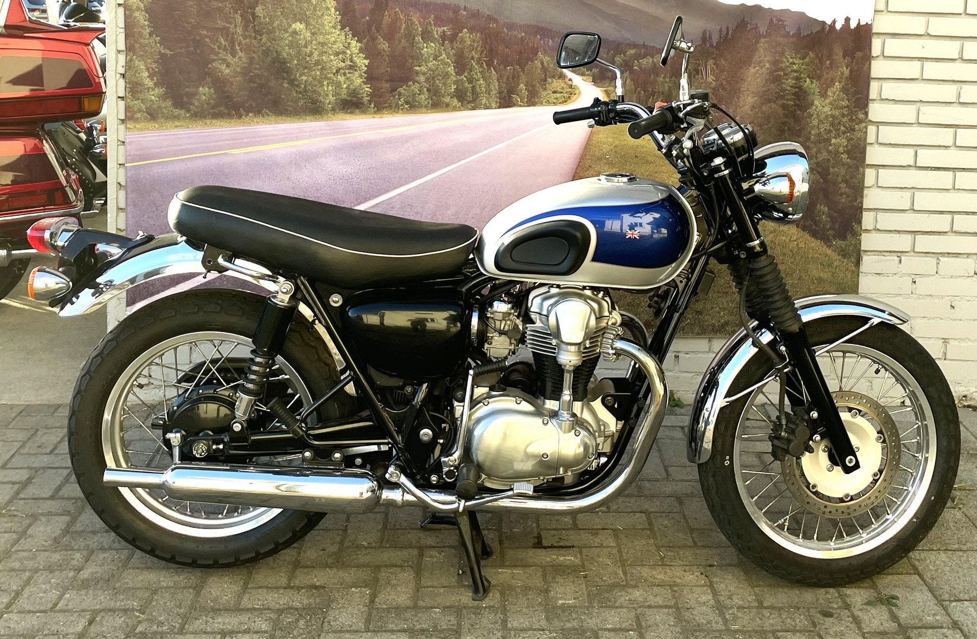 KAWASAKI W 650-image-1