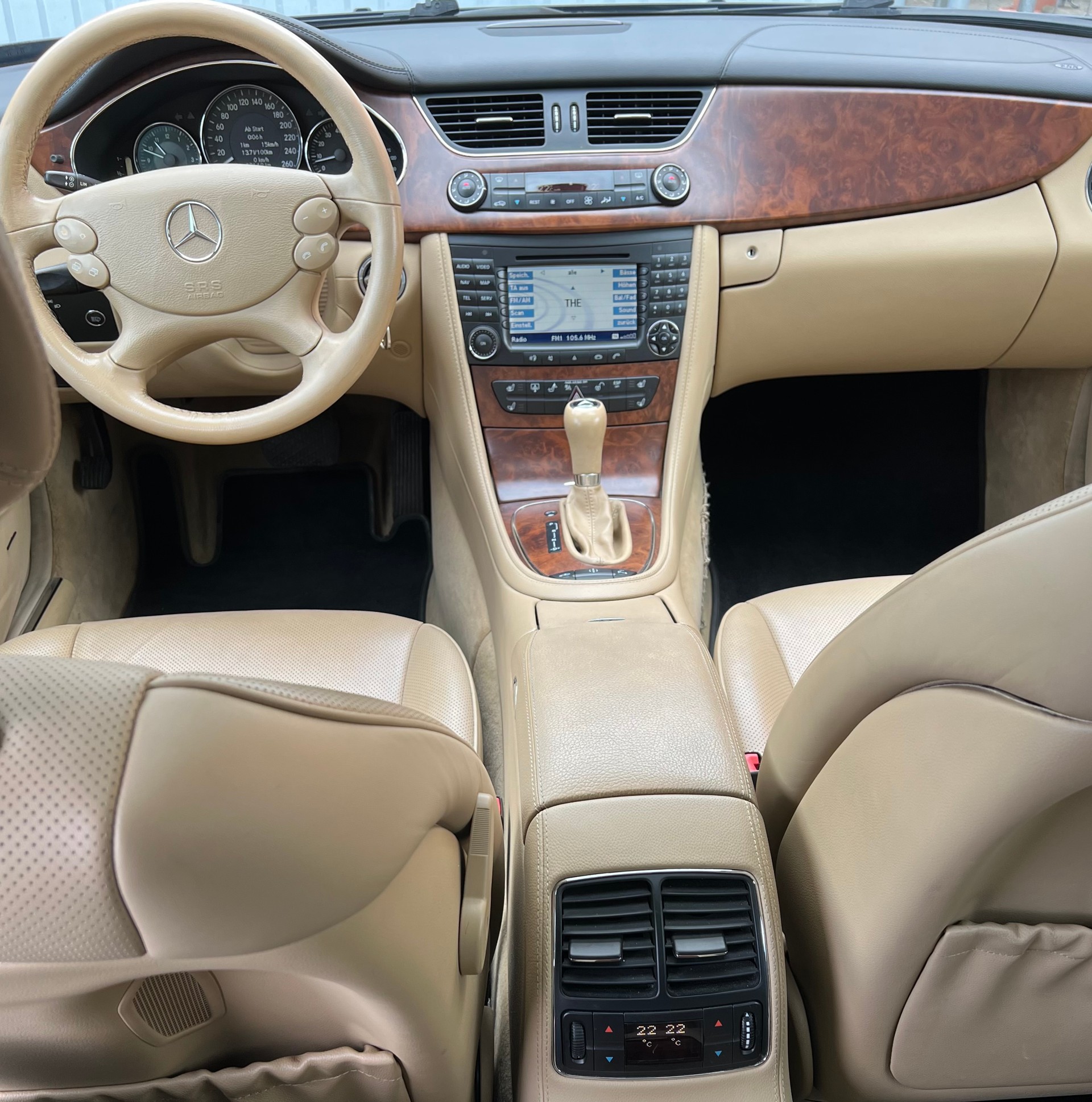 MERCEDES-BENZ CLS 350 CGI 7G-Tronic-image-6