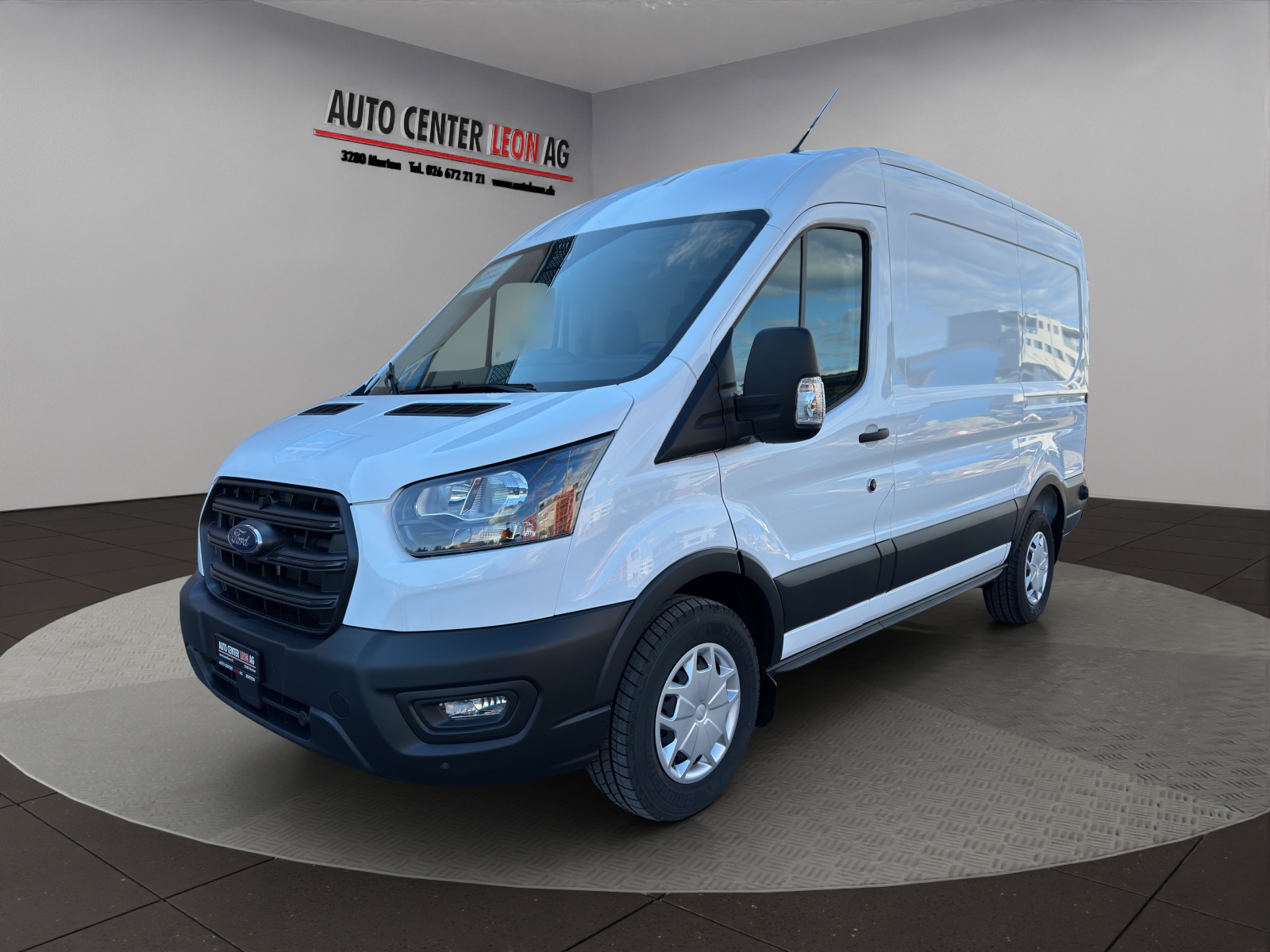 FORD Transit Van 350 L2 Trend 2.0 TDCi 130 FWD-showroom-element-1