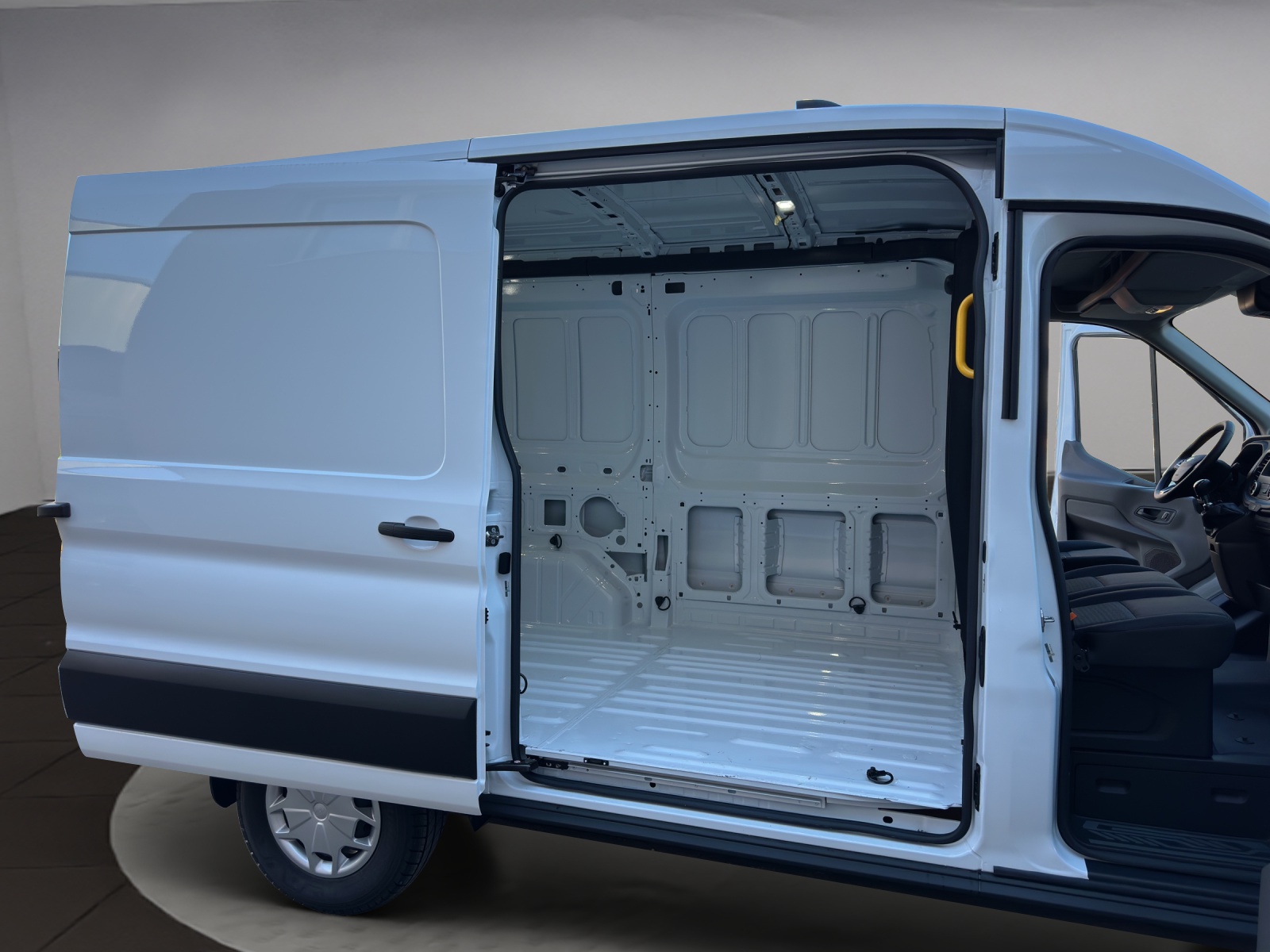 FORD Transit Van 350 L2 Trend 2.0 TDCi 130 FWD-image-12