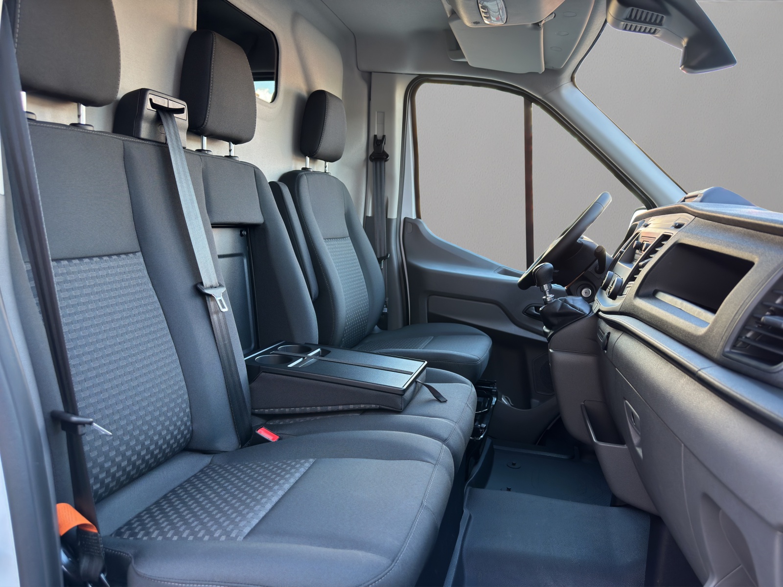 FORD Transit Van 350 L2 Trend 2.0 TDCi 130 FWD-image-20