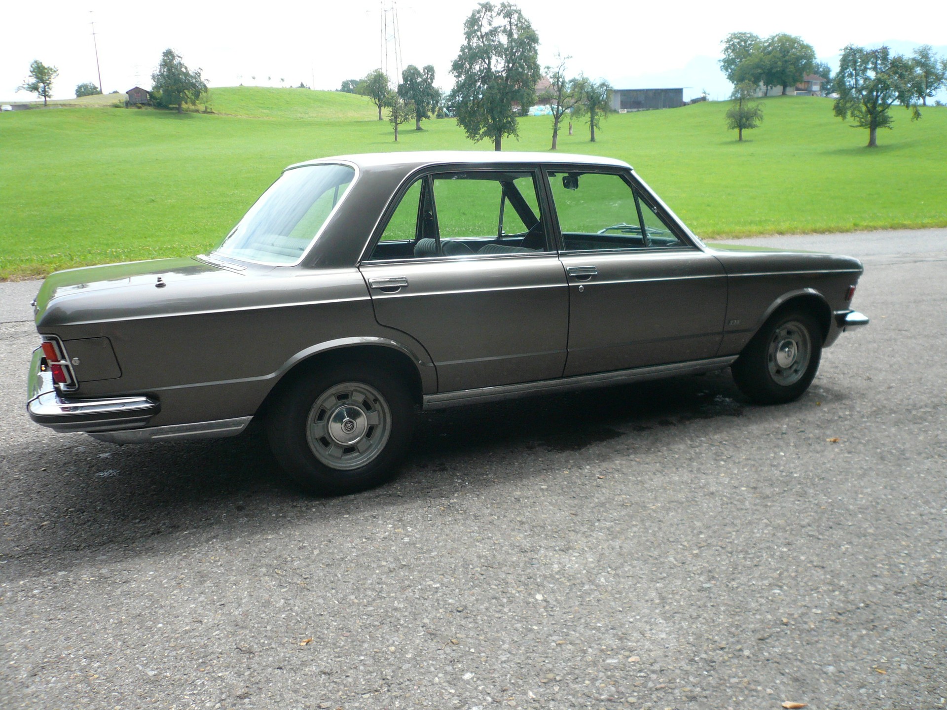 FIAT 130 2.8 V6 Limousine. Wird frisch geprüft-image-4