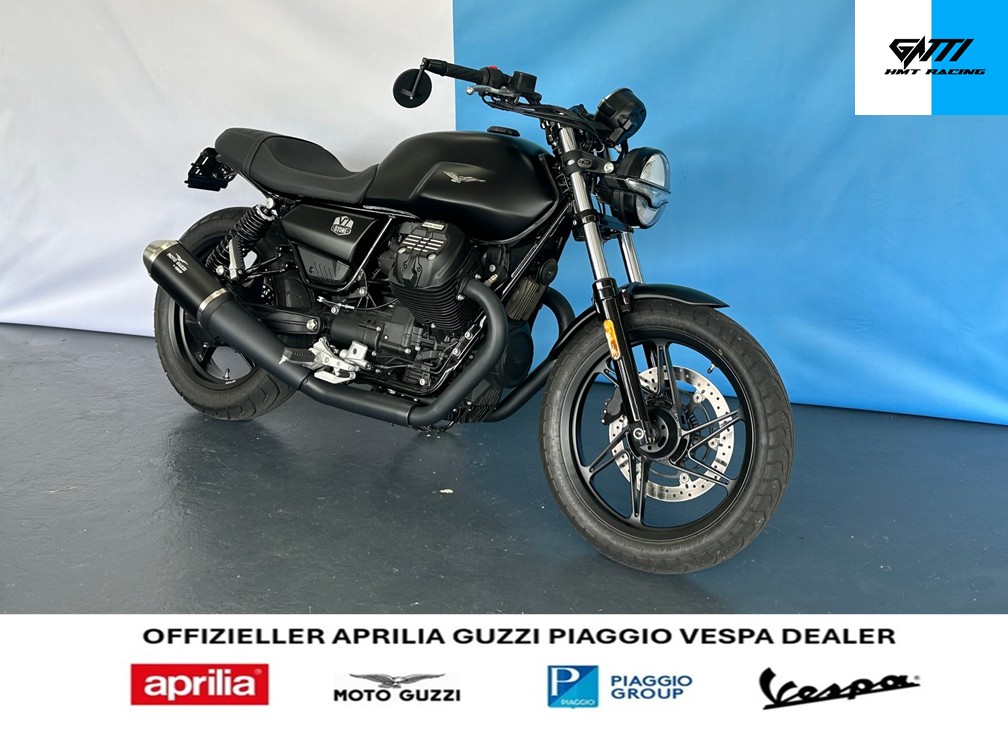 MOTO GUZZI V7 IV 850 Black level-image-0