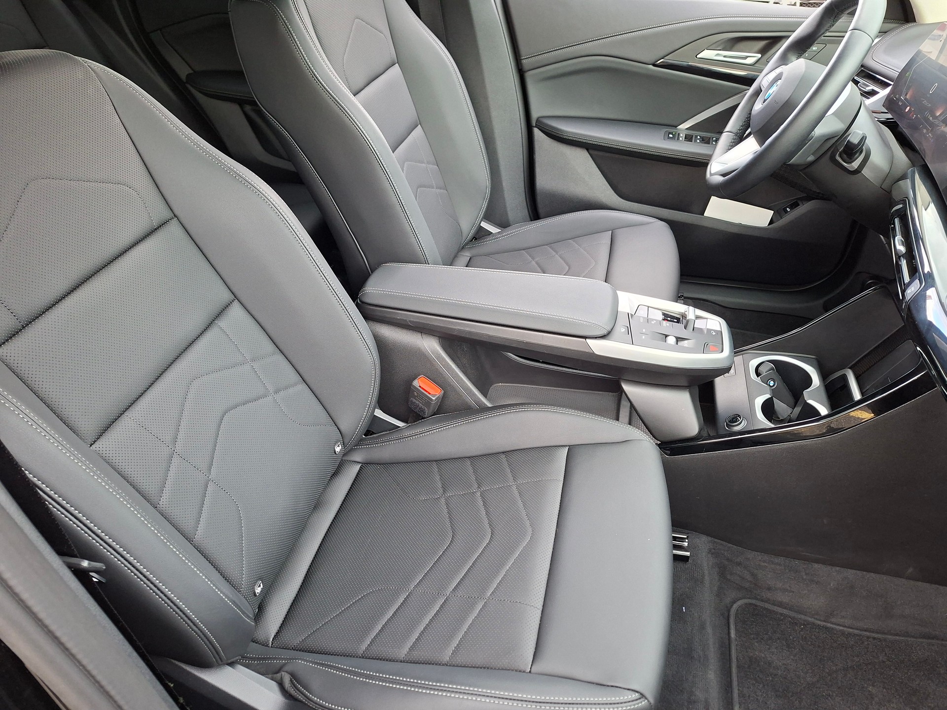BMW X1 sDrive 18i xLine-image-15