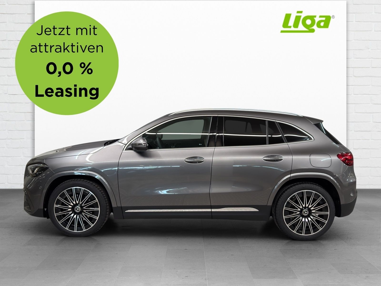 MERCEDES-BENZ GLA 220 d AMG Line 4Matic Swiss Star