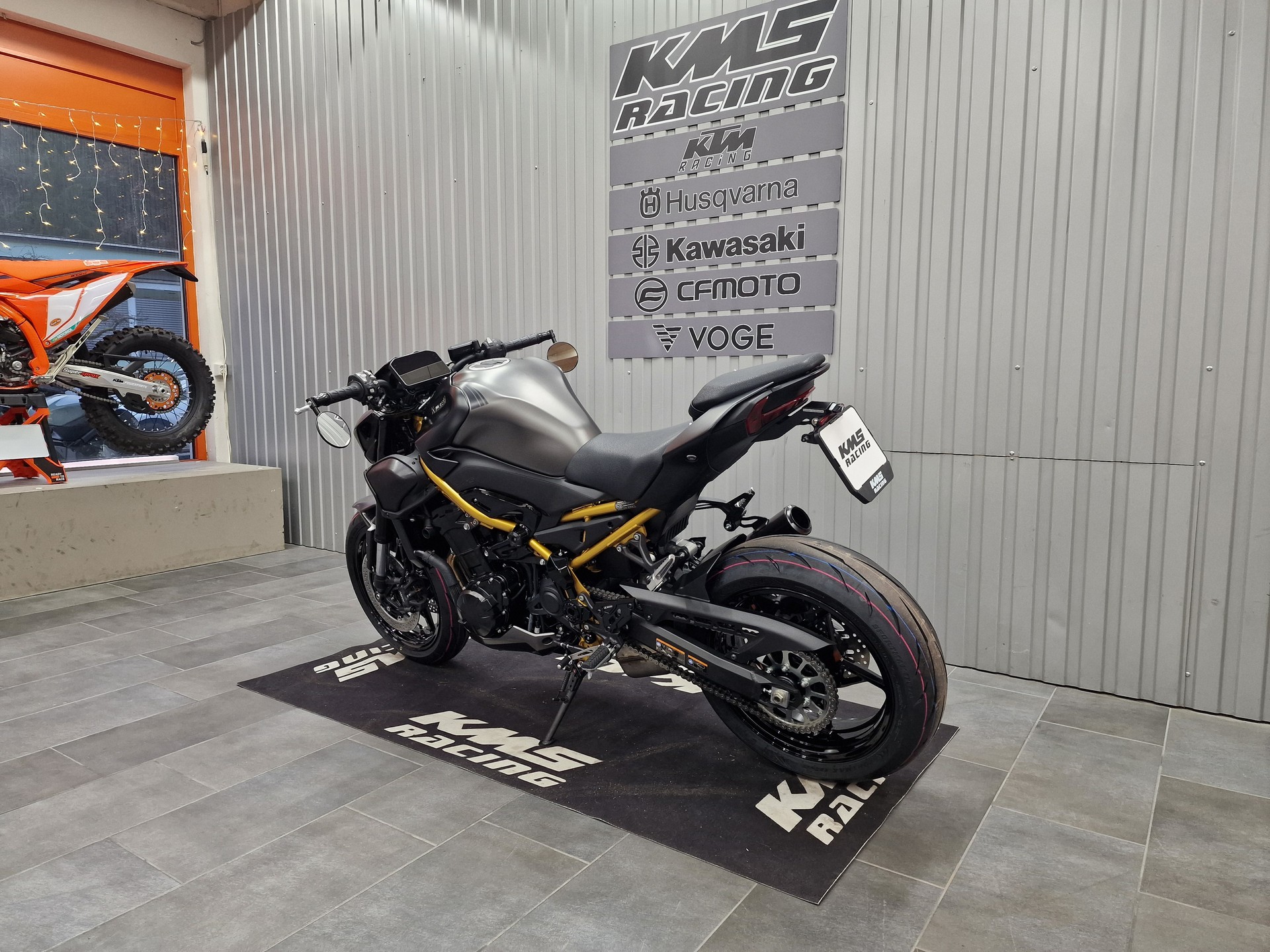 KAWASAKI Z 900 (35kW)-image-5