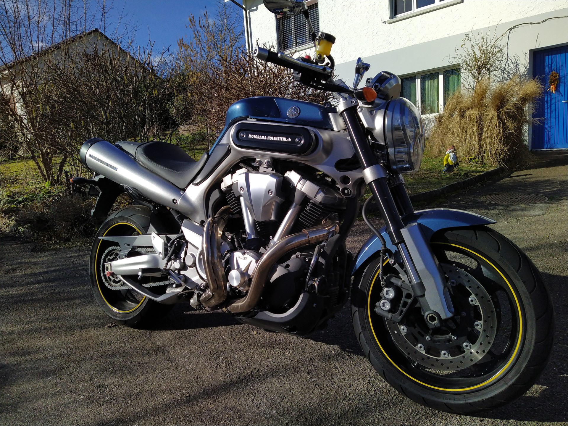 YAMAHA MT-01-image-3