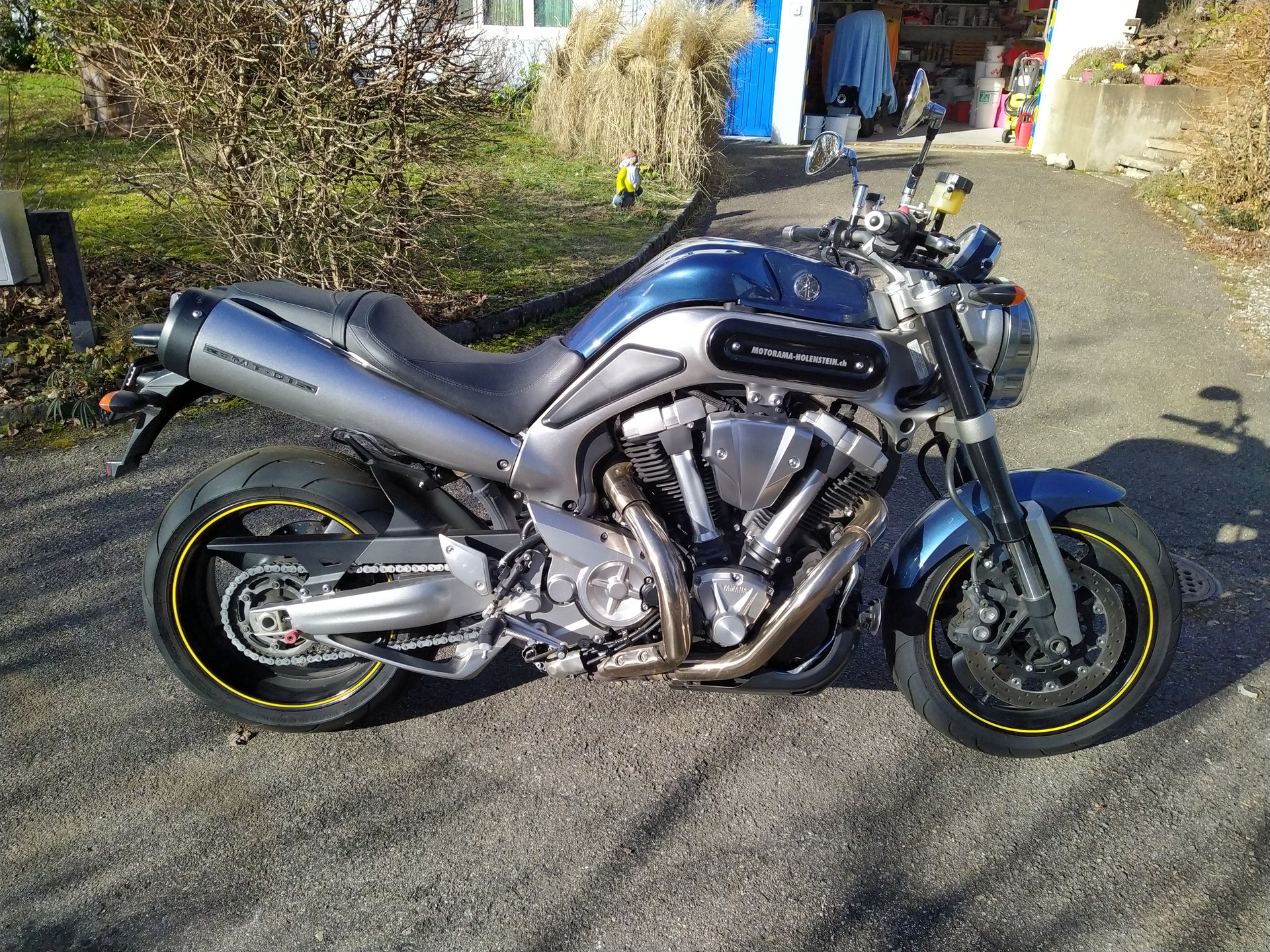 YAMAHA MT-01-image-2