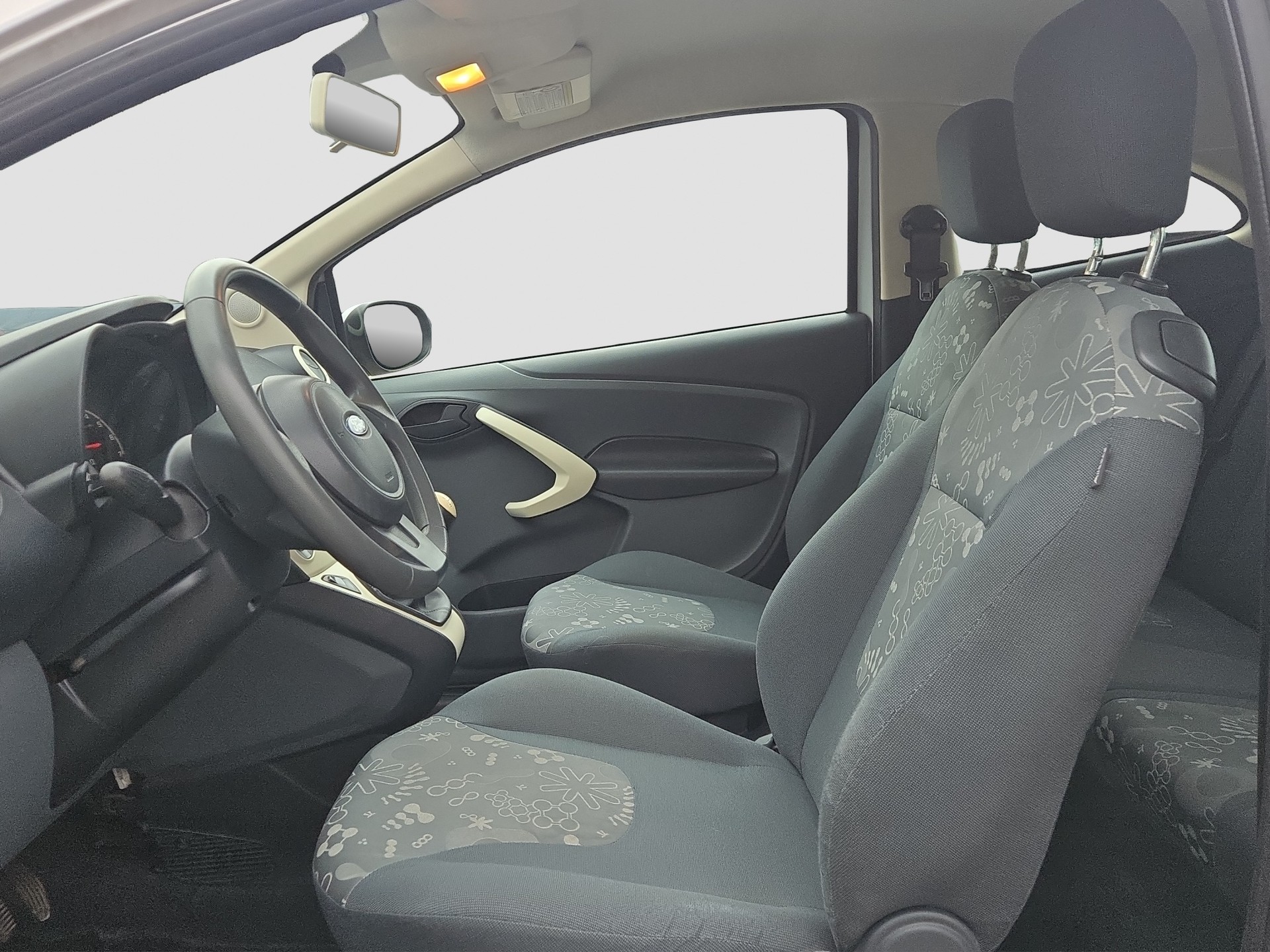 FORD KA 1.25 Ambiente-image-10