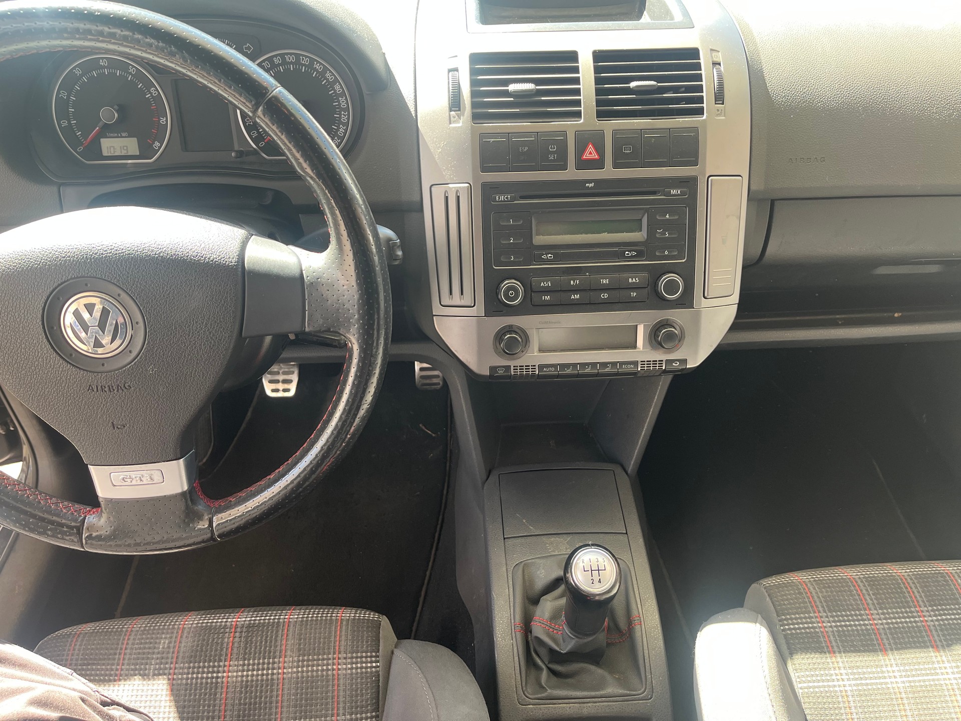 VW GTI-image-7