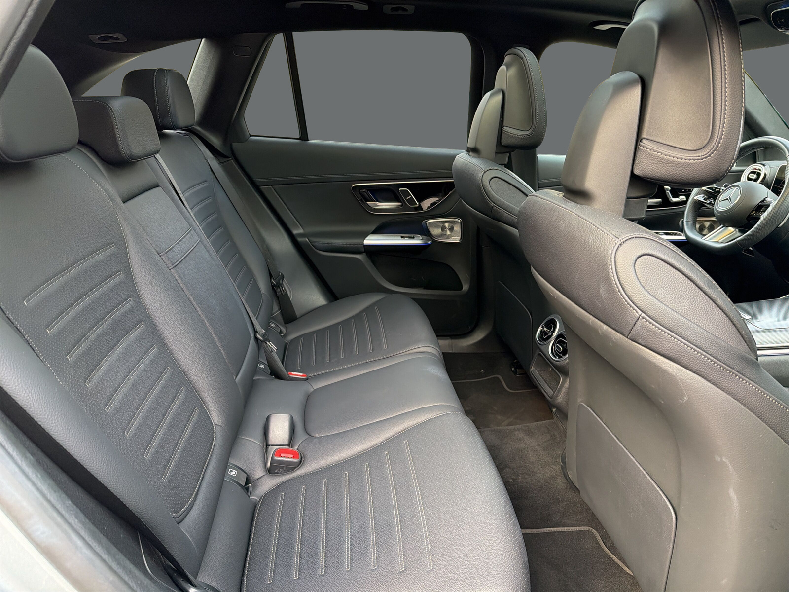 MERCEDES-BENZ GLC 220 d 4M 9G-Tronic-image-18