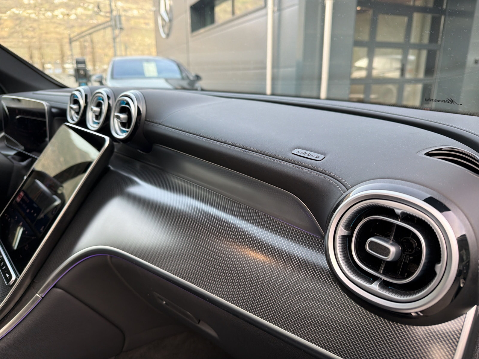 MERCEDES-BENZ GLC 220 d 4M 9G-Tronic-image-21