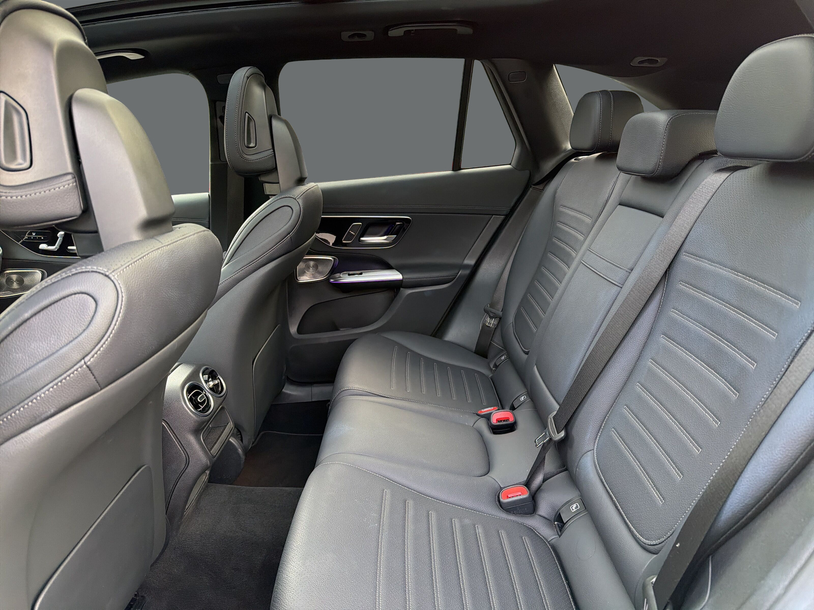 MERCEDES-BENZ GLC 220 d 4M 9G-Tronic-image-13
