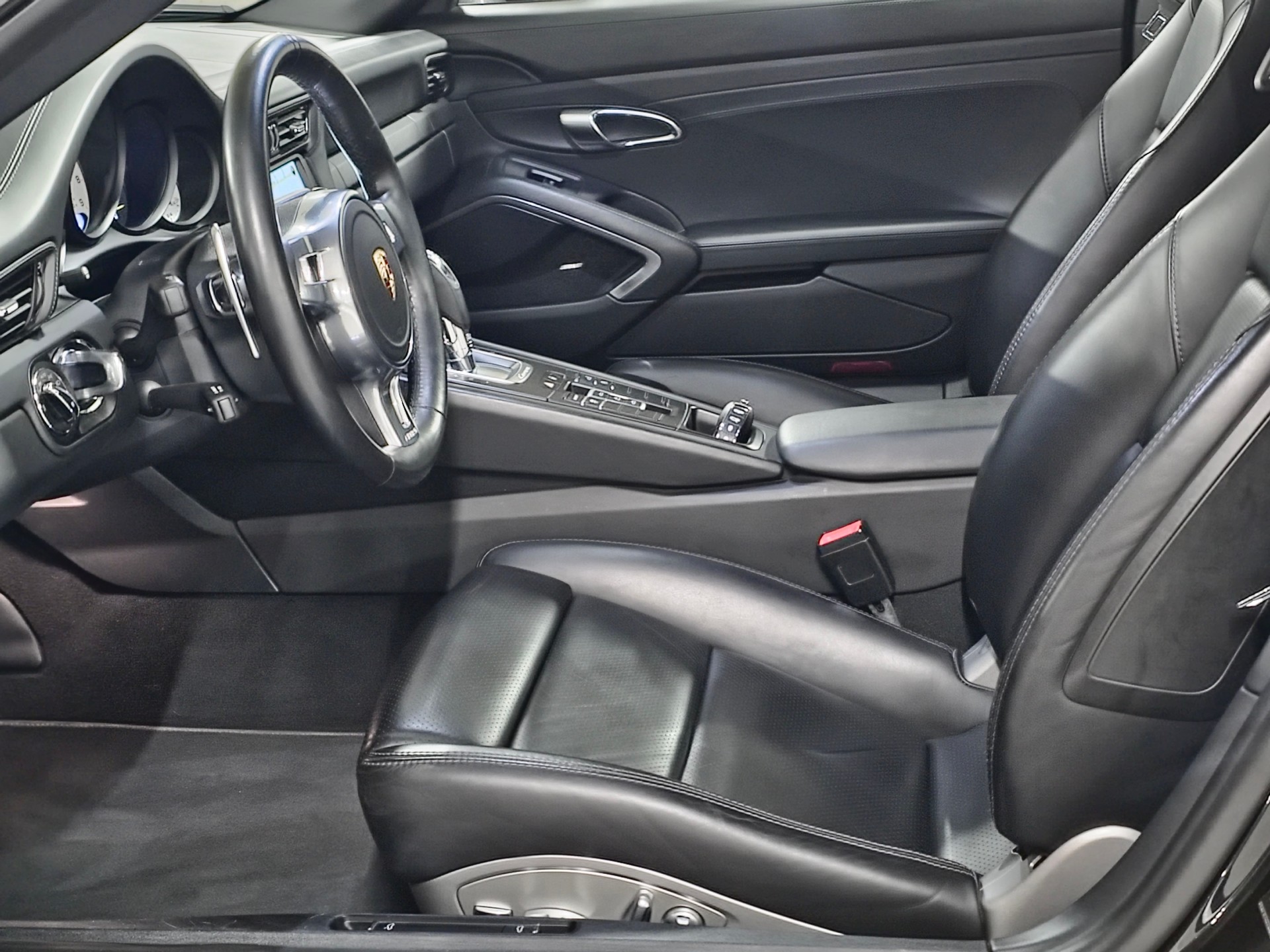 PORSCHE 911 Cabrio Carrera 4 PDK-image-7
