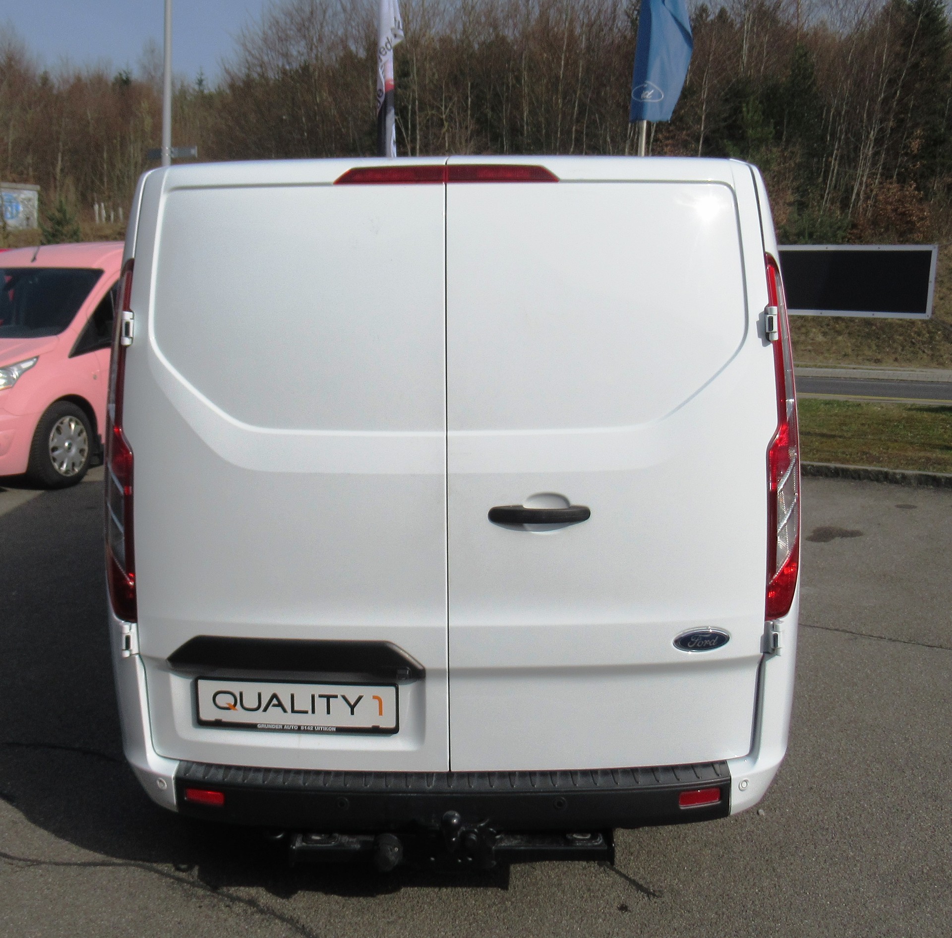 FORD Transit Custom Van 300 L2H1 DK Trend-image-7