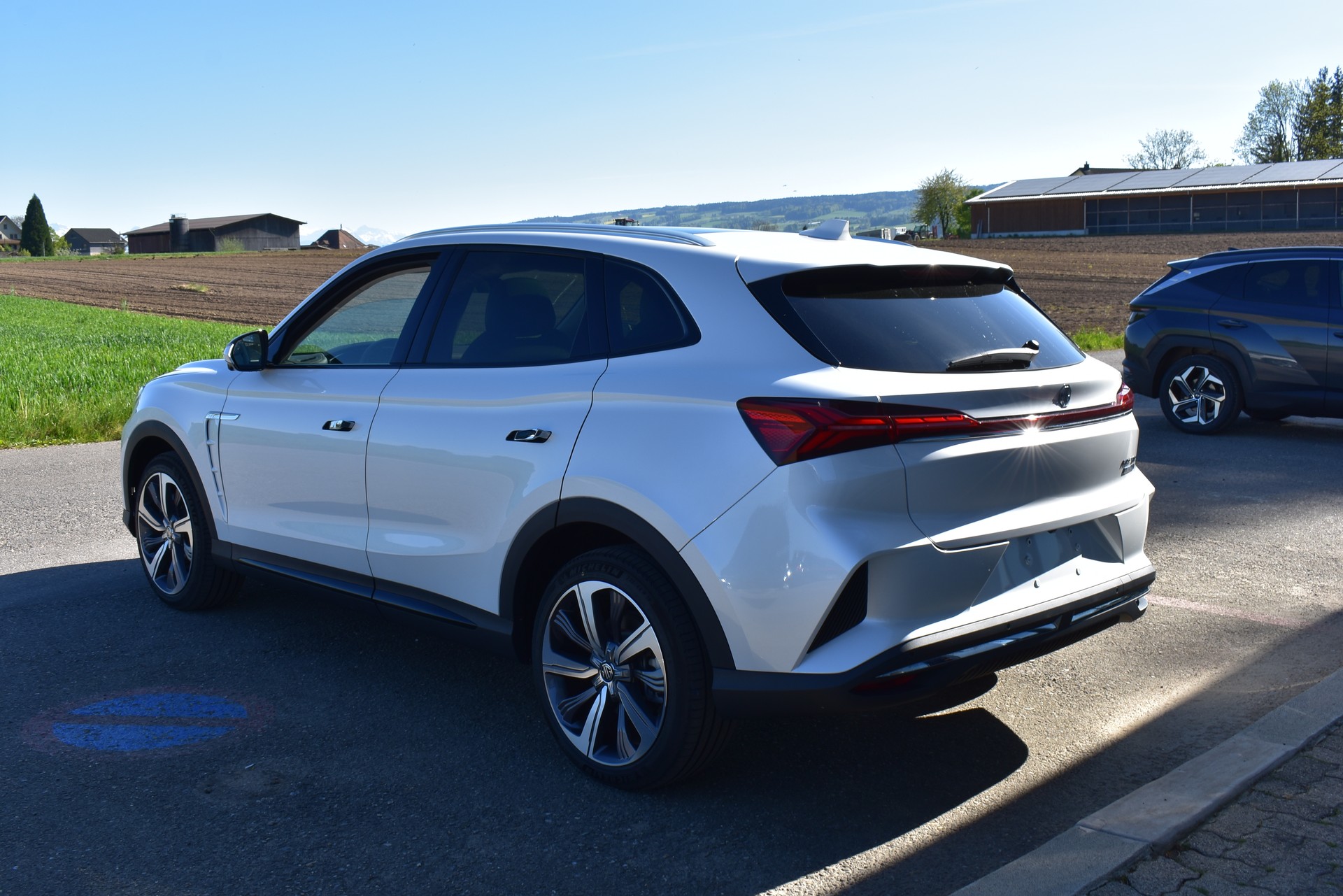 MG Marvel R EV 70kWh LUXURY-image-5