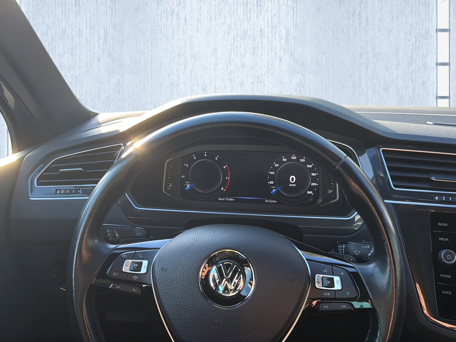VW Tiguan 2.0TSI Offroad 4M 4Motion DSG-image-13