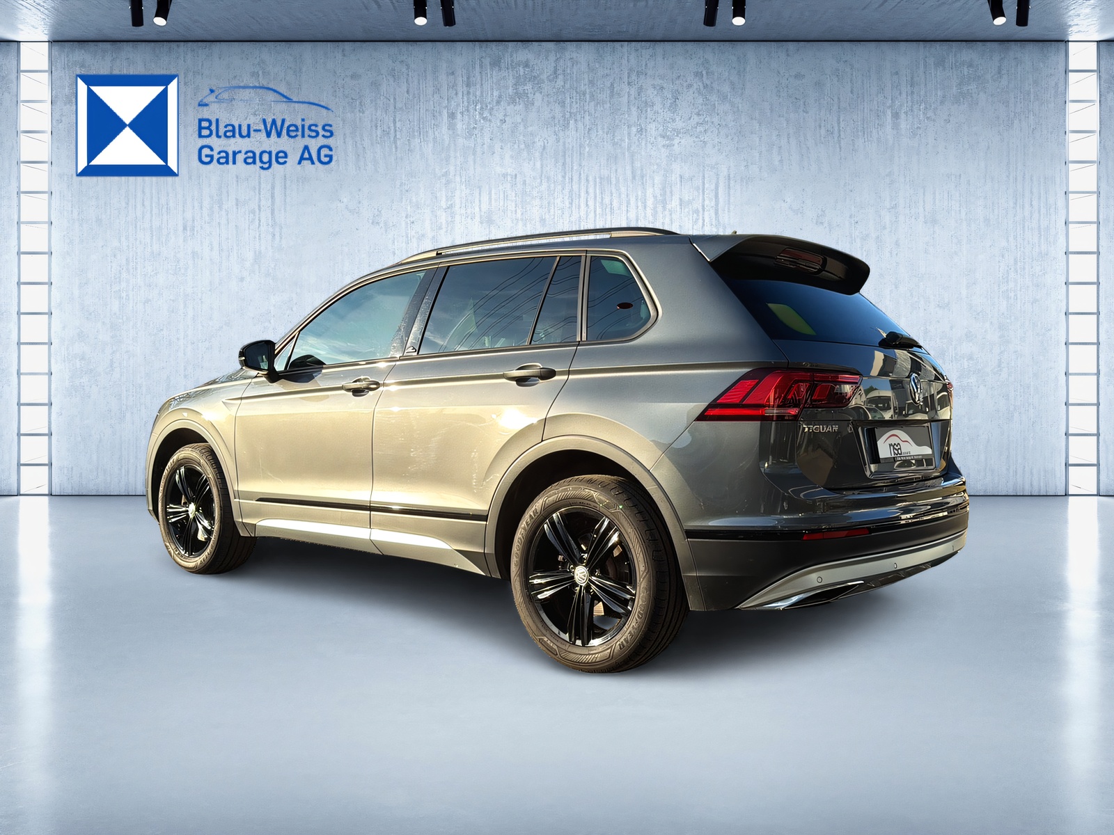 VW Tiguan 2.0TSI Offroad 4M 4Motion DSG-image-6