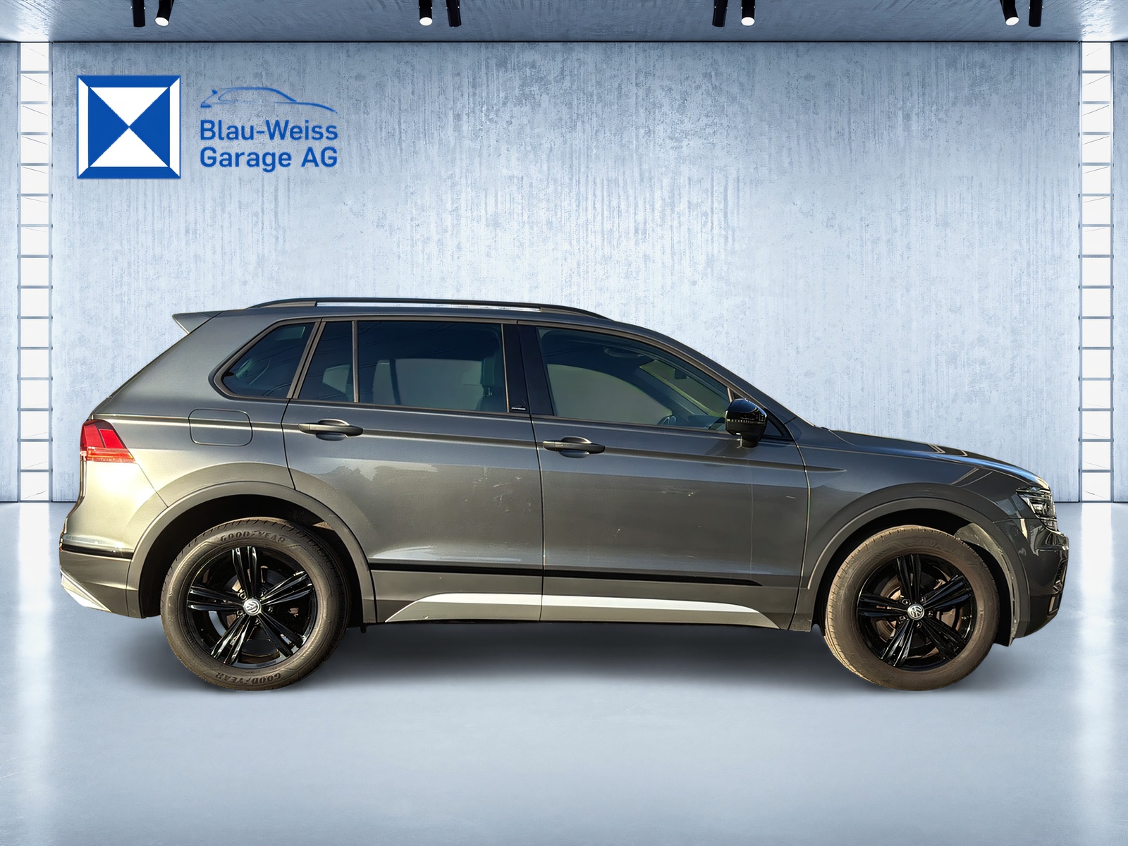 VW Tiguan 2.0TSI Offroad 4M 4Motion DSG-showroom-element-3