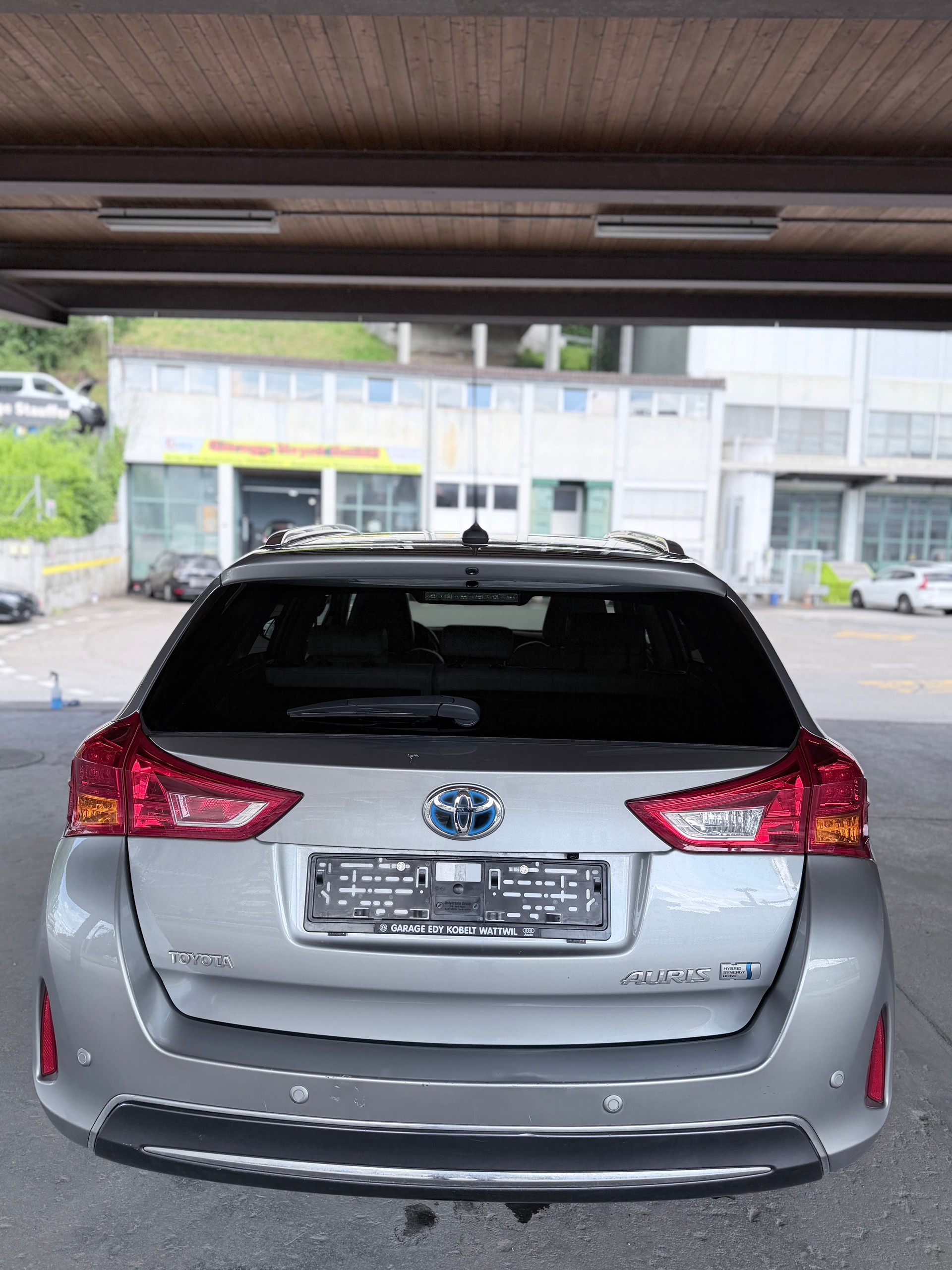 TOYOTA Auris Touring Sports 1.8 16V HSD Linea Luna-image-4