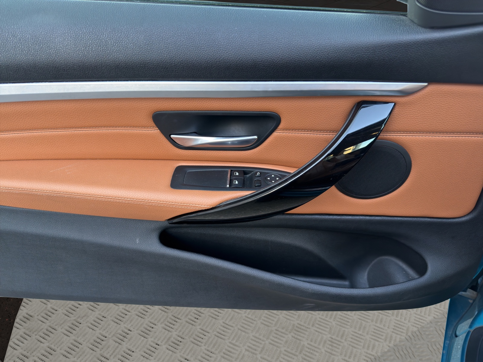 BMW 430i Coupé xDrive Sport Line Steptronic-image-11