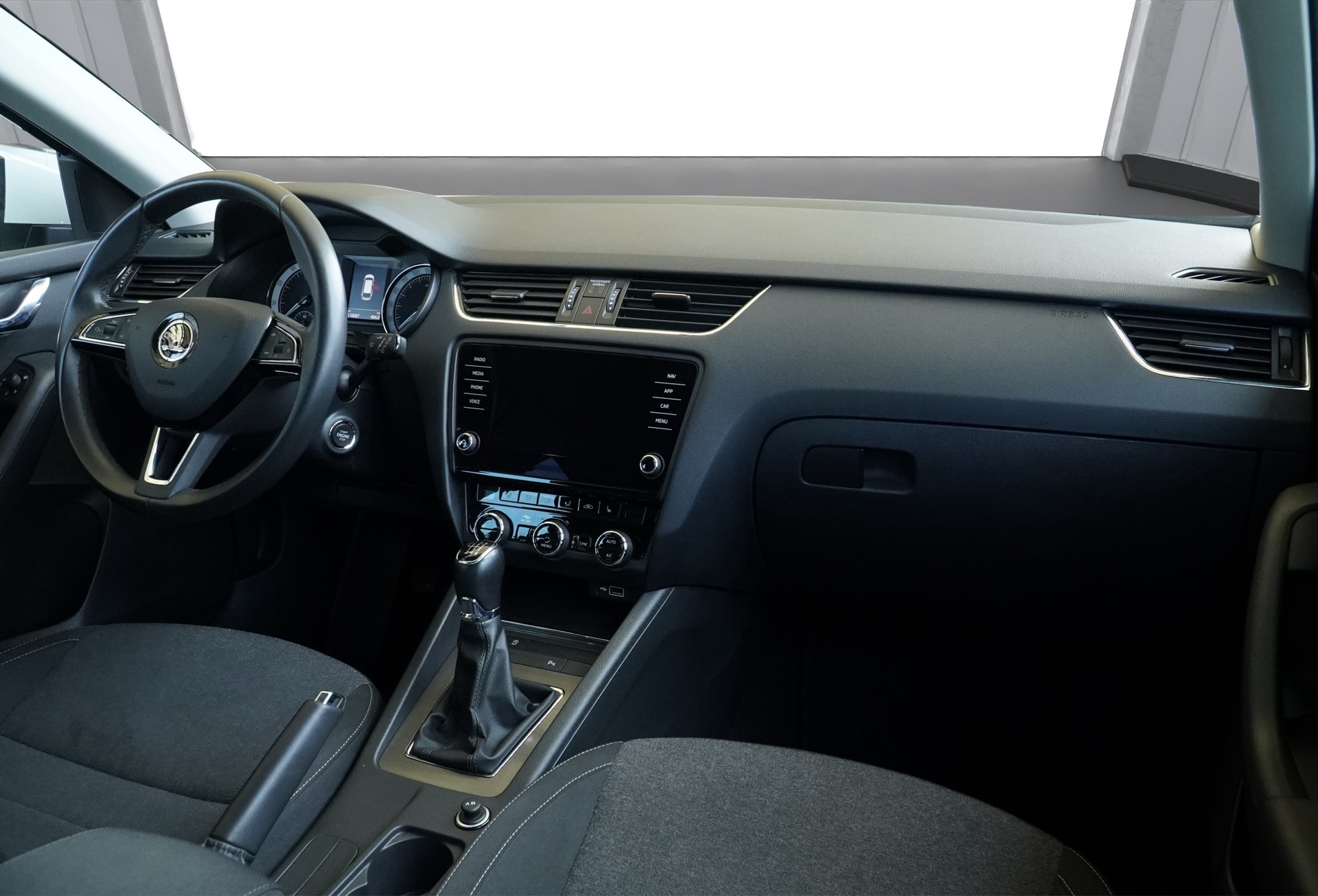SKODA Octavia Combi 1.0 TSI Soleil *CH Fahrzeug & AHK*-image-12