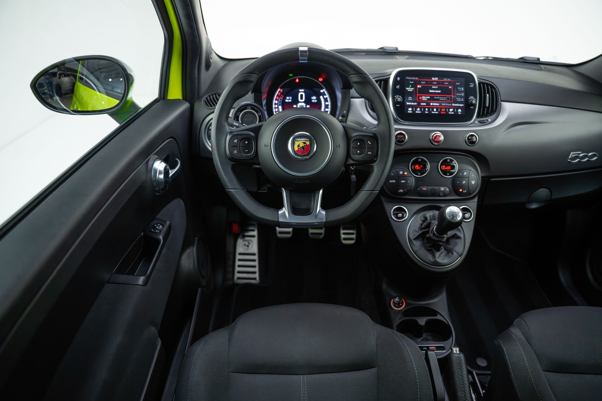 FIAT 595 1.4 16V Turbo Abarth Pista - 70th Anniversary-image-19