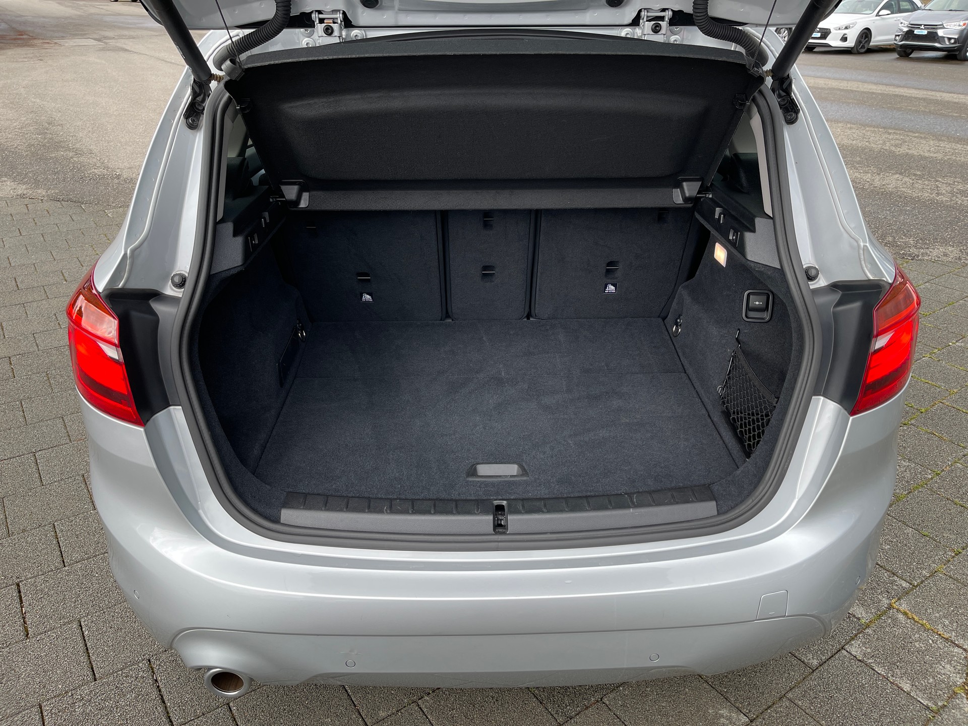 BMW 218i Active Tourer DKG-image-13