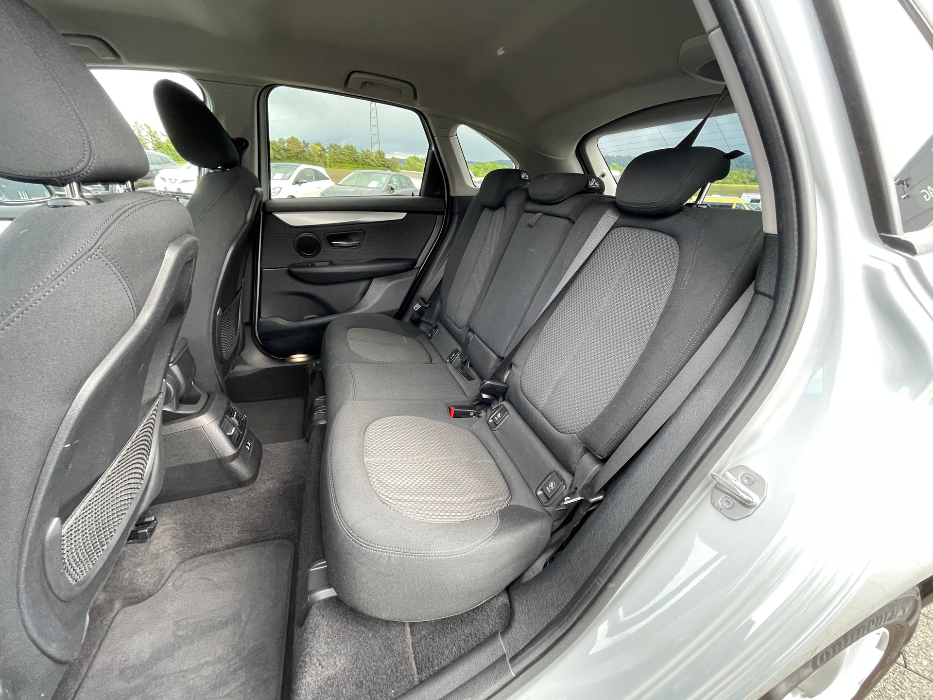 BMW 218i Active Tourer DKG-image-12