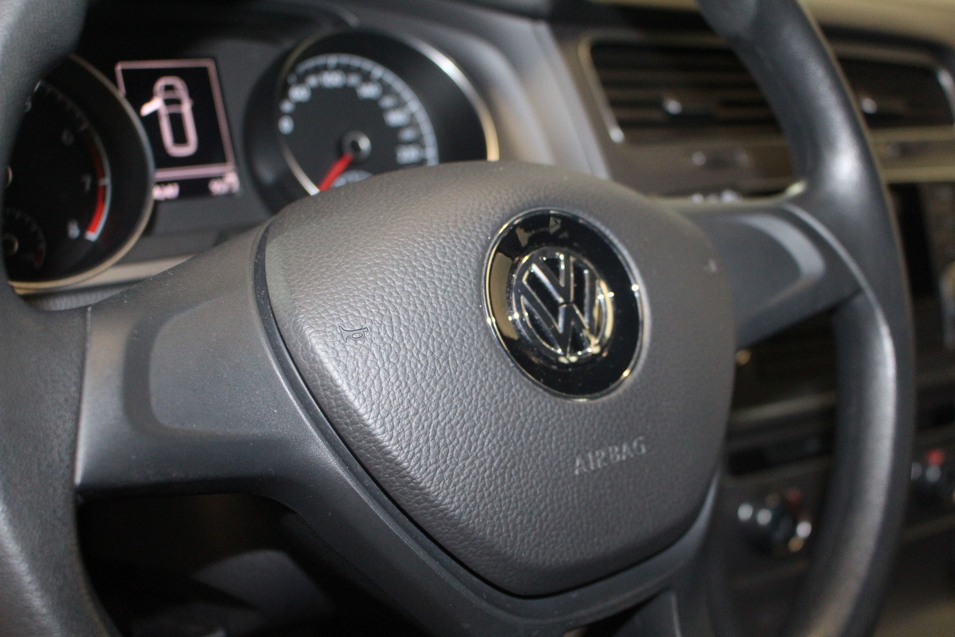 VW Golf VII Variant 1.2 TSI Trendline-image-13