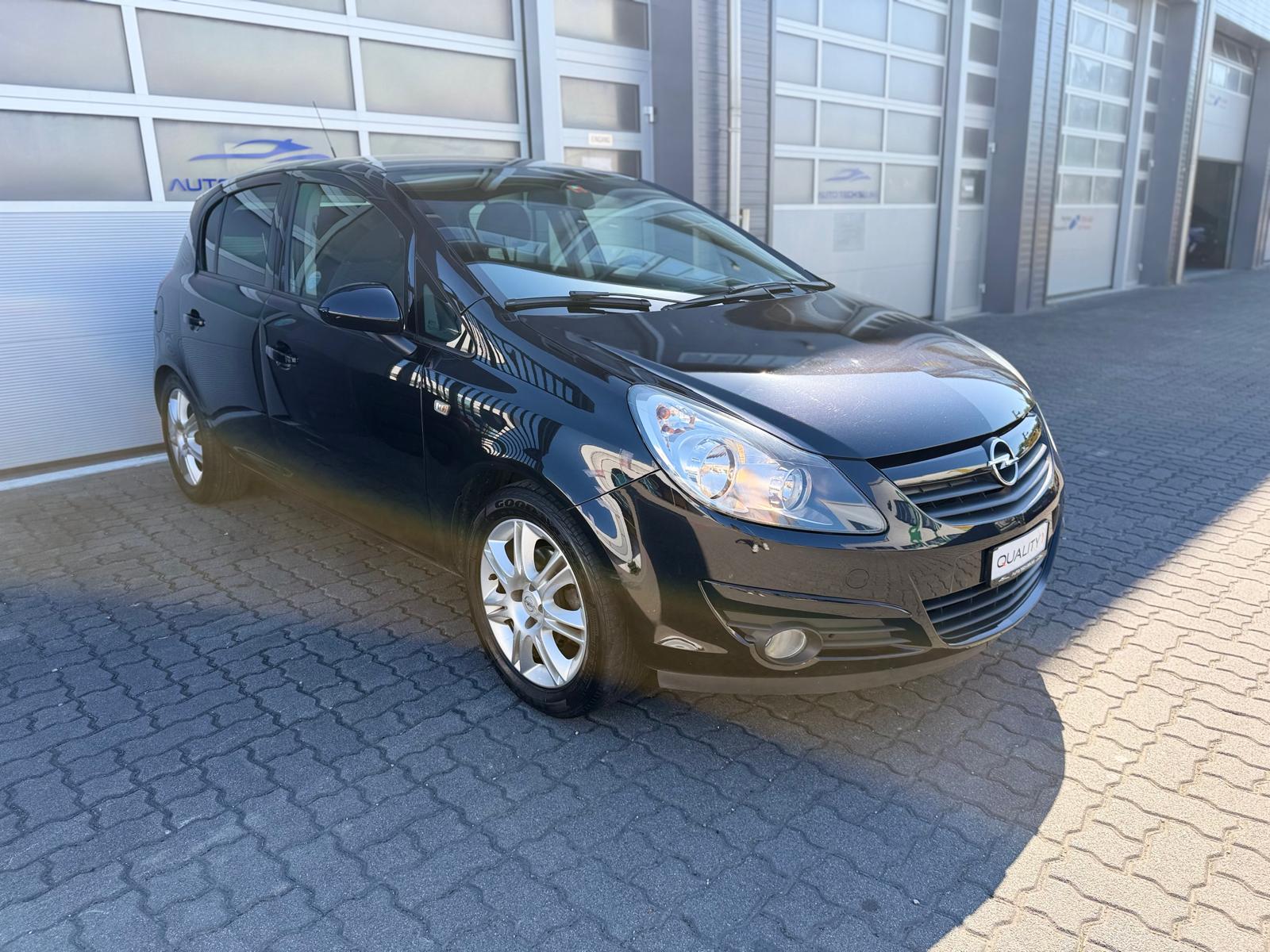 OPEL Corsa 1.4 TP Color Edition-showroom-element-2