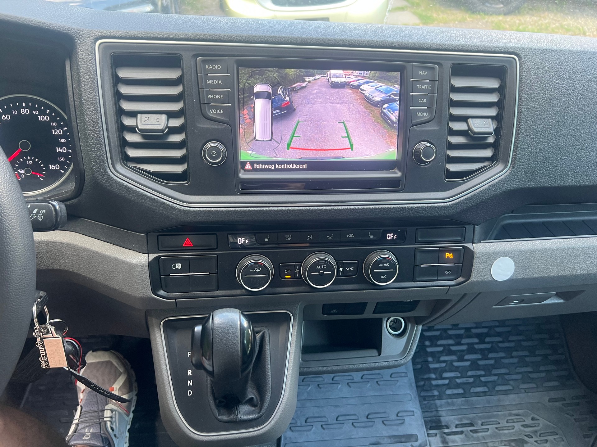 VW e-Crafter 35-image-11