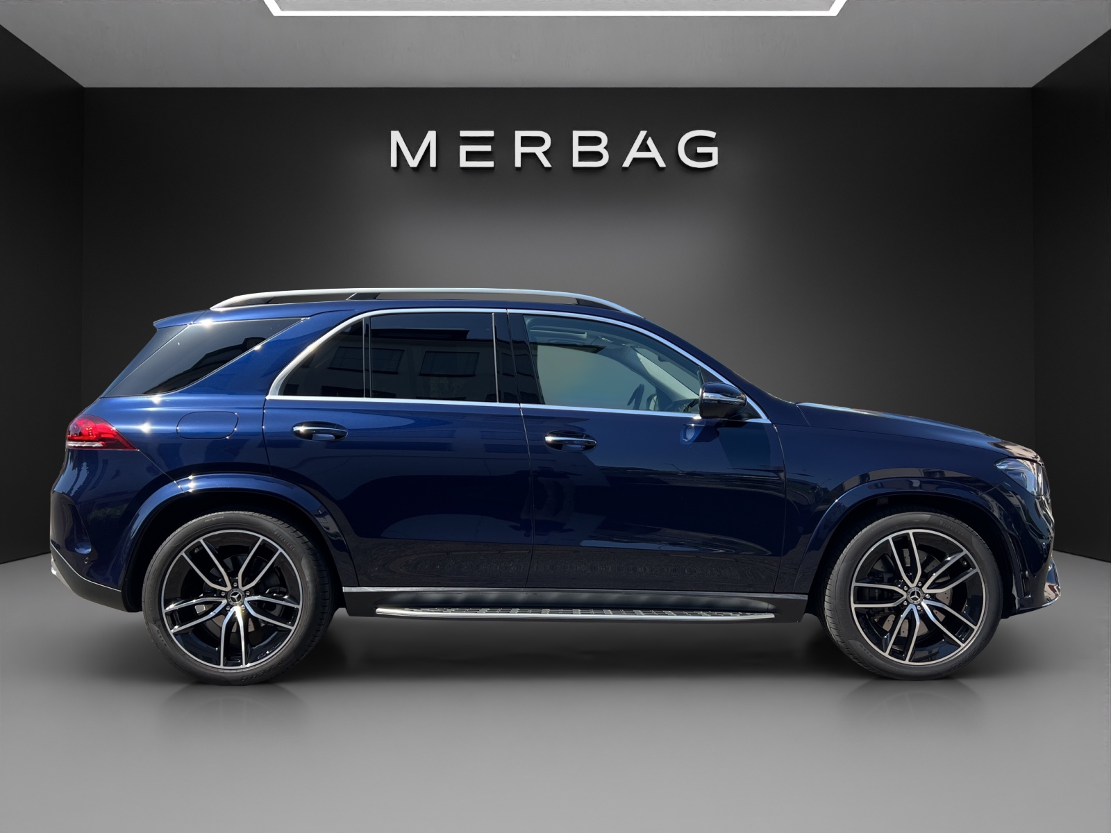 MERCEDES-BENZ GLE 450 4Matic AMG Line 9G-Tronic-image-1