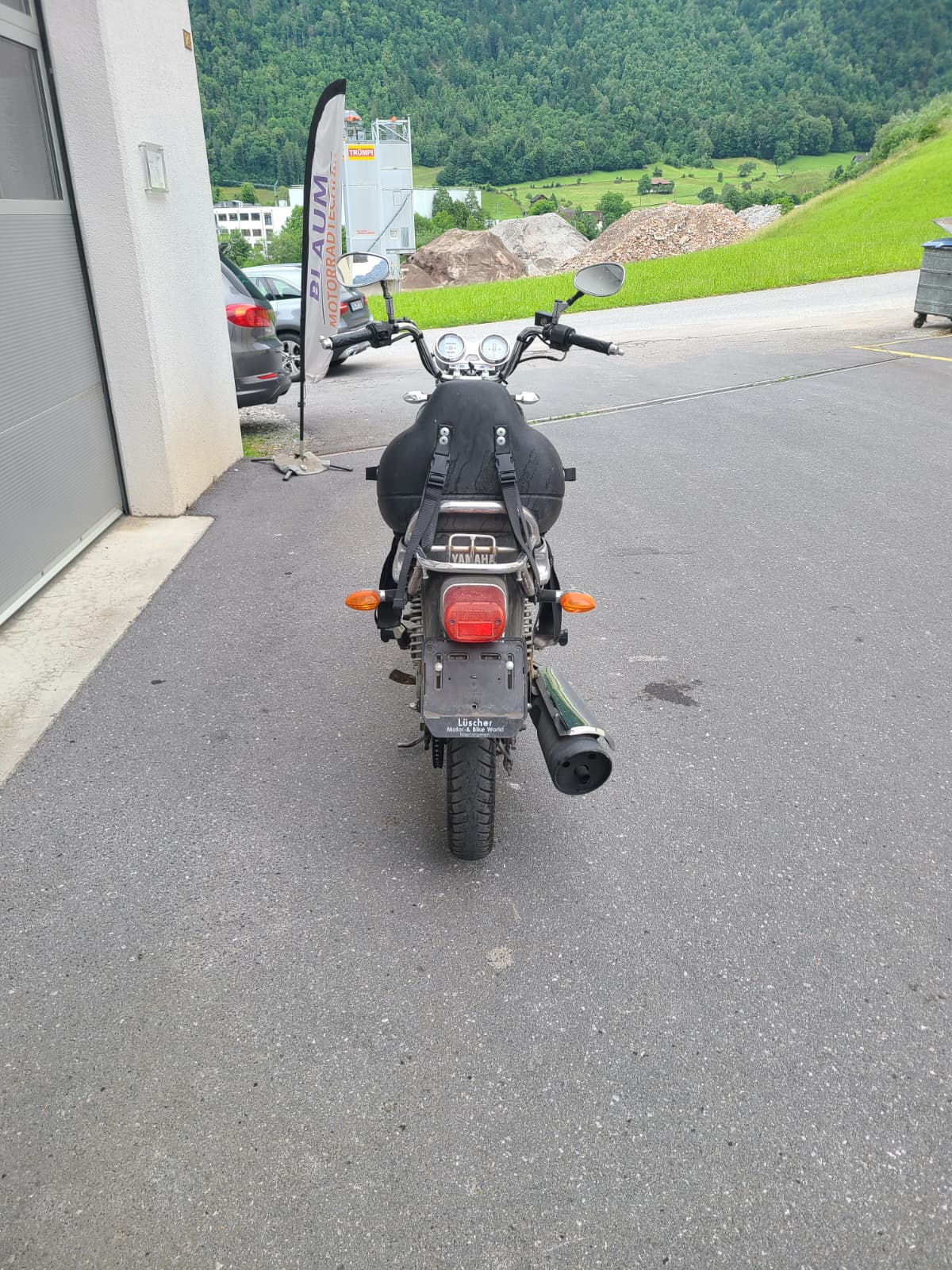 YAMAHA YBR 125 Custom-image-3