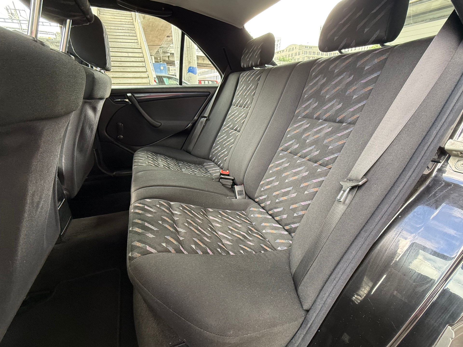 MERCEDES-BENZ C 240 Esprit-image-13