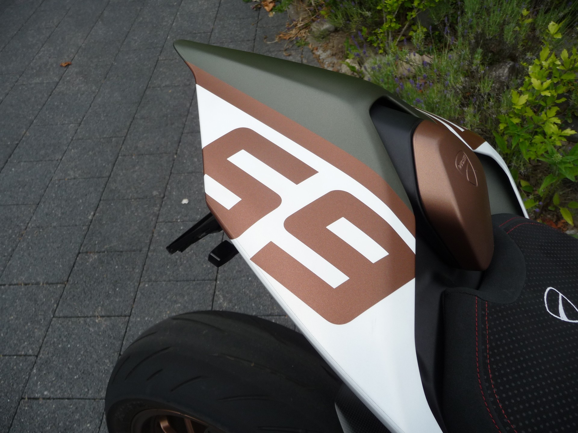 DUCATI Streetfighter V2-image-12