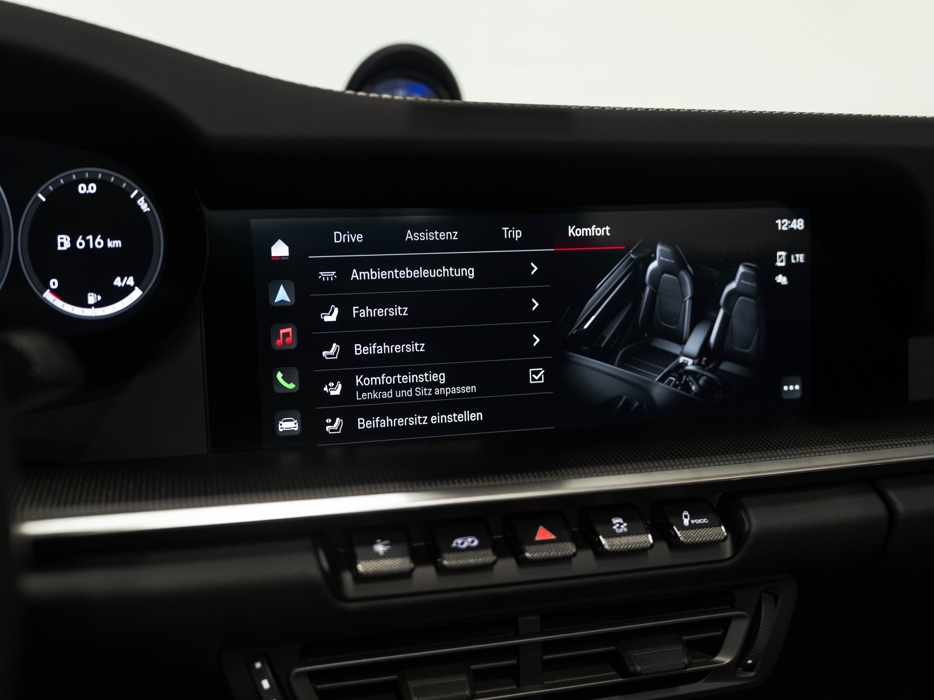 PORSCHE 911 Turbo S Cabriolet PDK-image-55