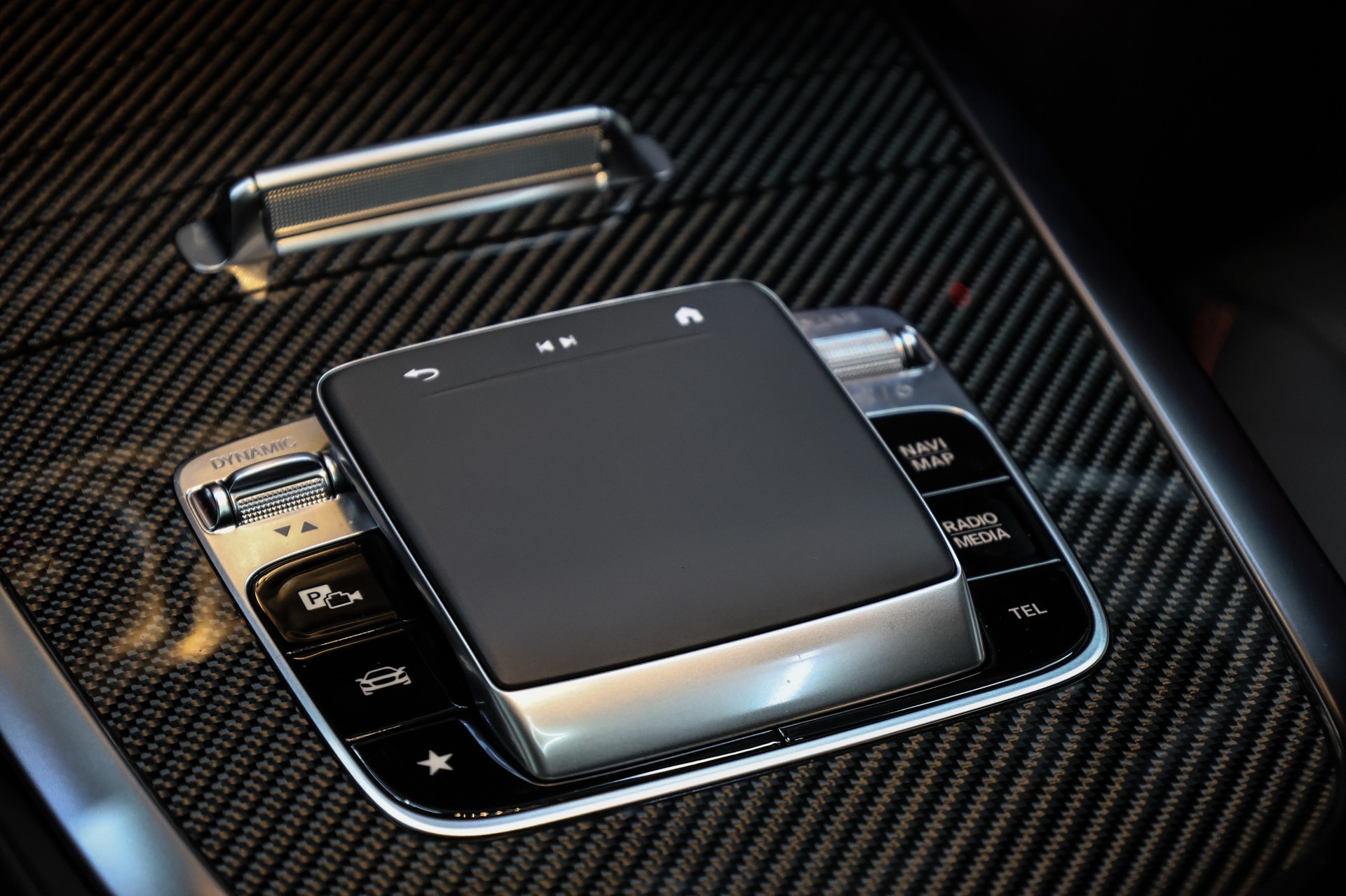 MERCEDES-BENZ G 63 AMG Manufaktur-image-33