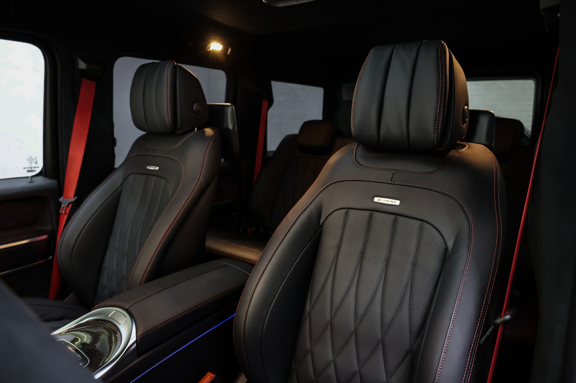 MERCEDES-BENZ G 63 AMG Manufaktur-image-37